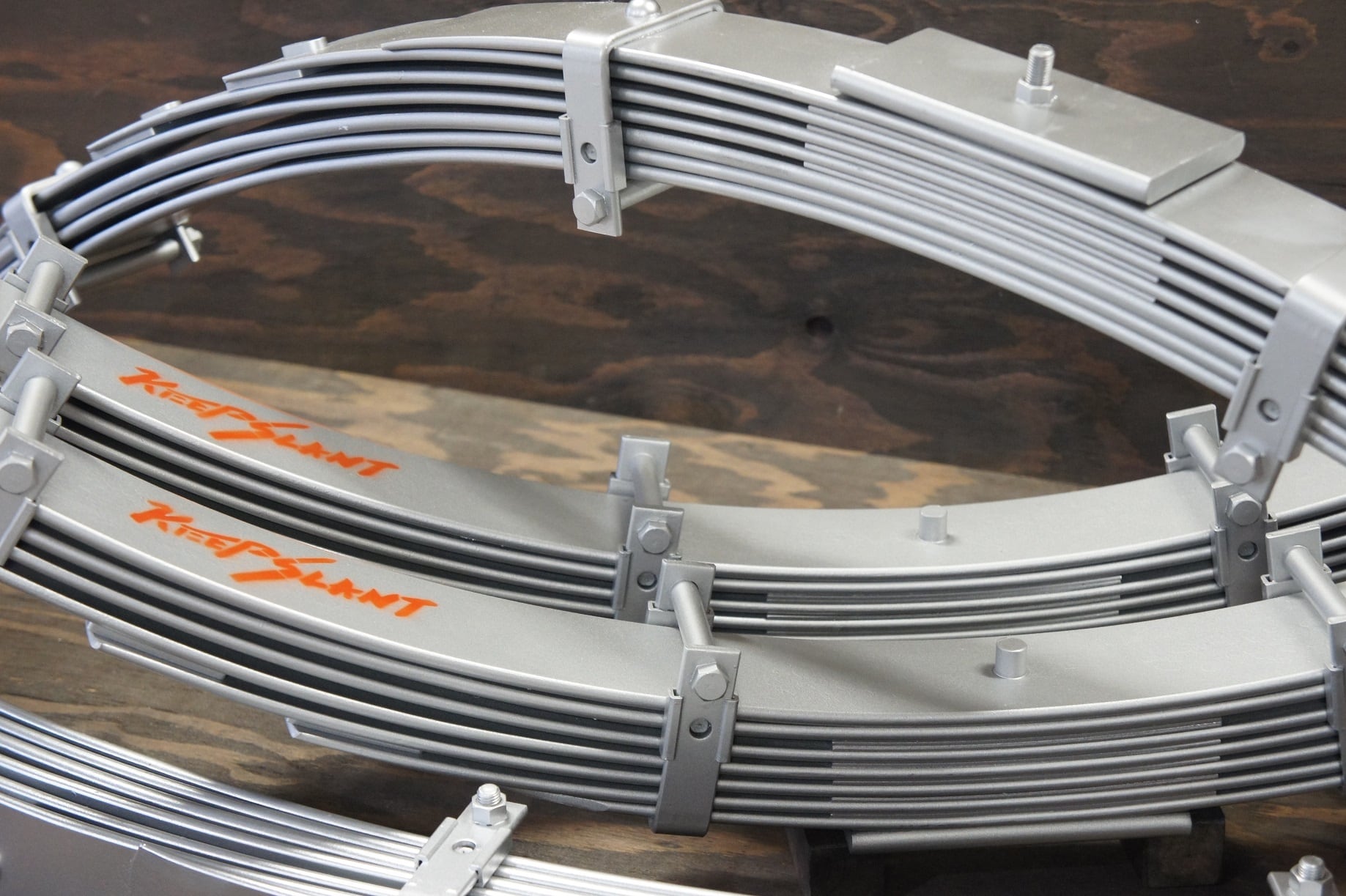 ランクル70系ショートミドル4輪リーフ車3インチアップ