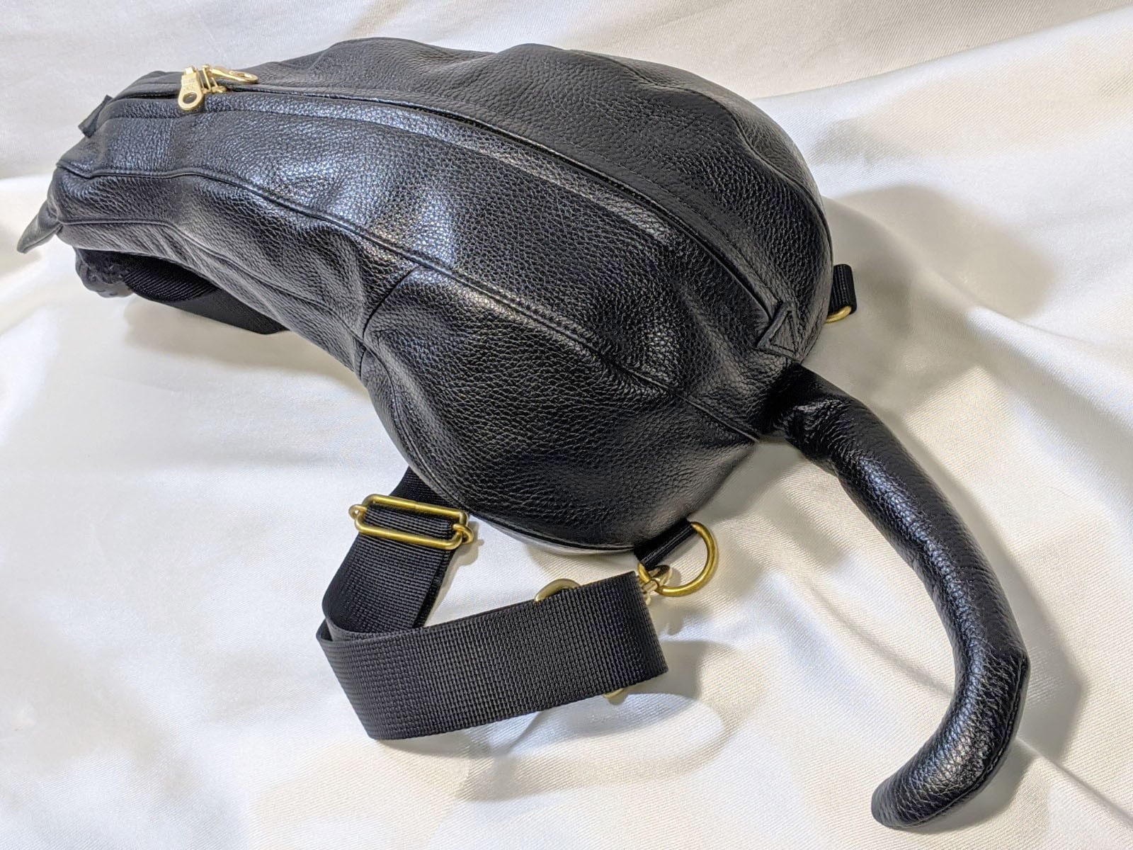 CHIGRACCI Ture-tette 「猫バッグ」黒 リアルな猫型バッグ 本革 日本製