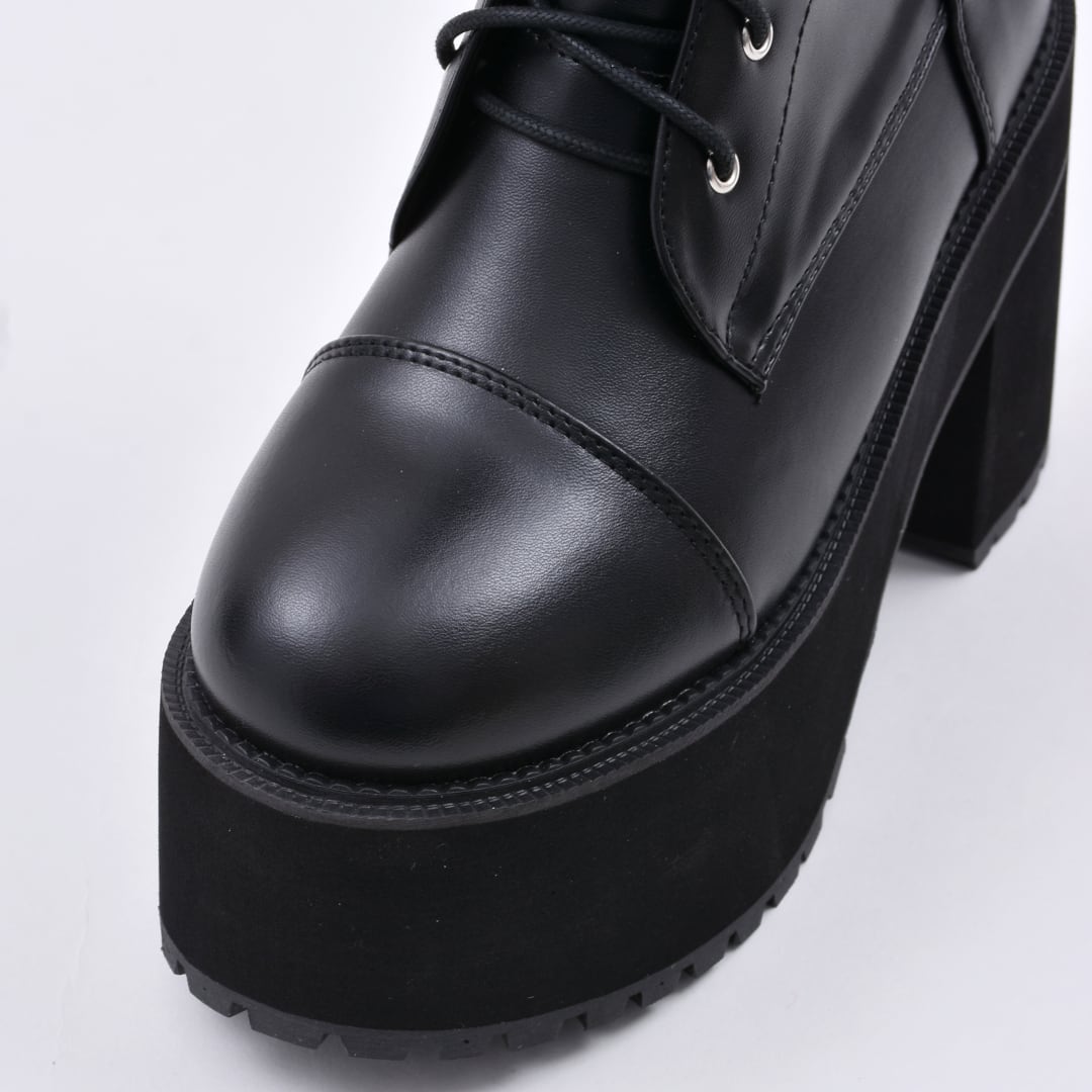 レースアップ厚底ロングブーツ | VOLCAN&APHRODITE