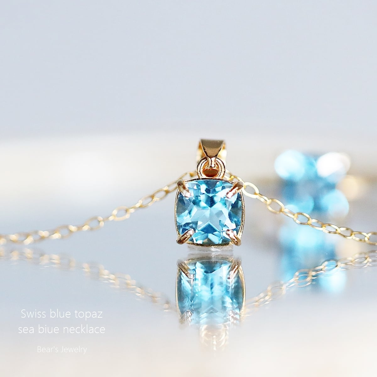 Ruby】ブルースポットジャスパーの大粒リーフ彫刻ネックレストップ