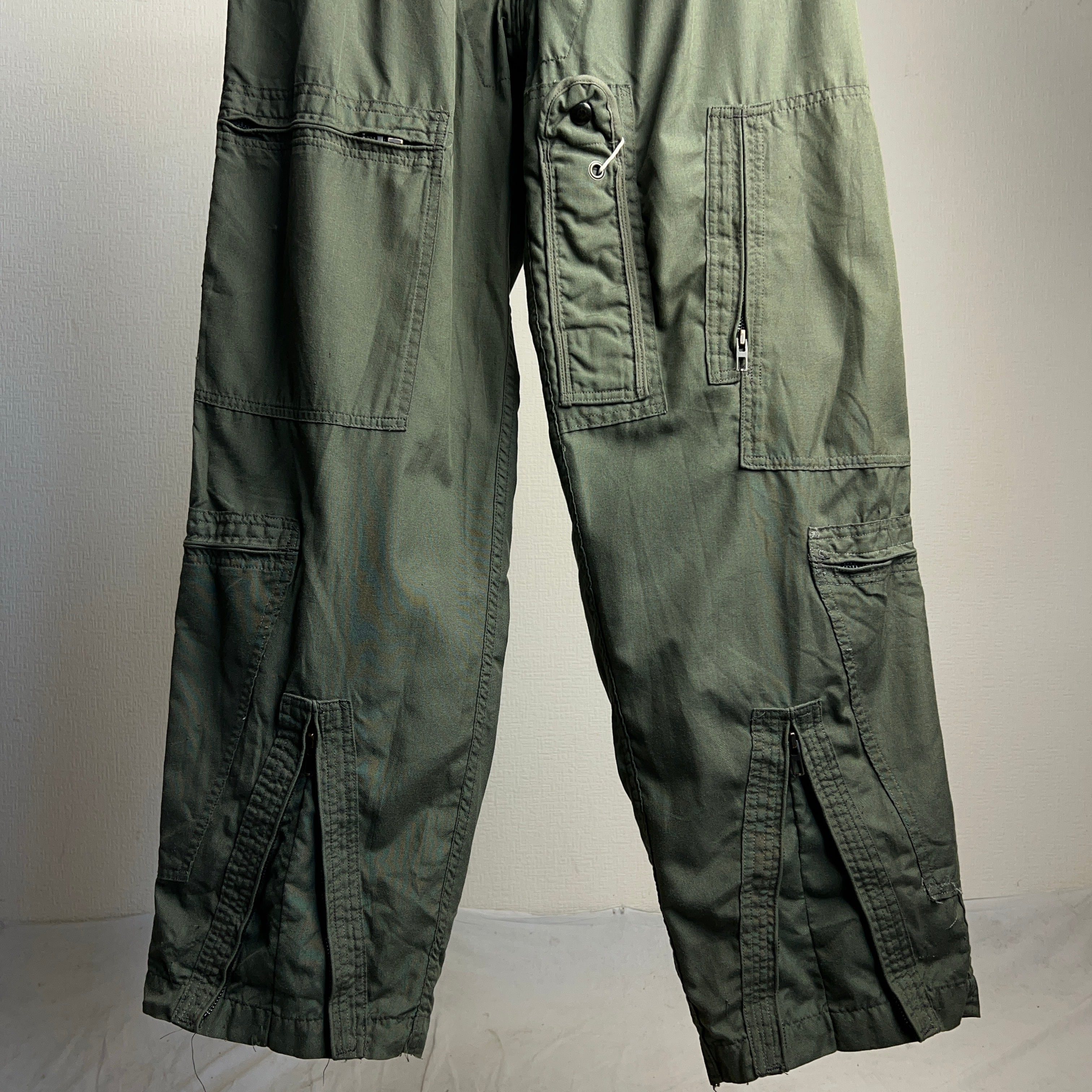 パンツ CWU-27p 36S パンツ CWU-27p 36S 90's USAF Flight Suit Setup