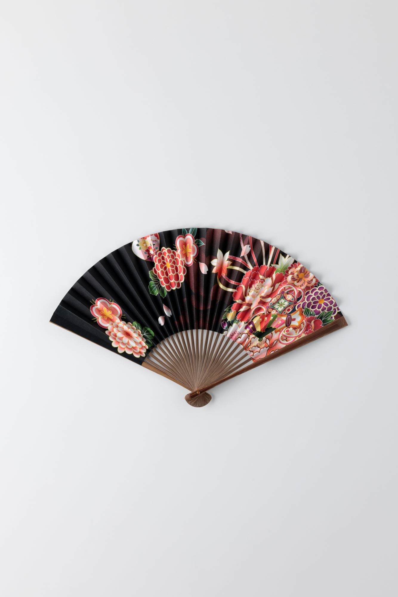 真作】掛軸 扇面和歌書 気品ある金砂子装飾 雅趣溢れる一品 T123 真作