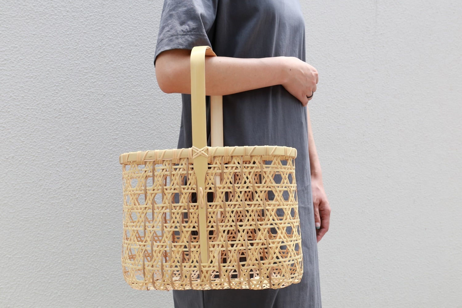 別府竹工芸研究所 二重六つ目カゴ | SELECT BEPPU