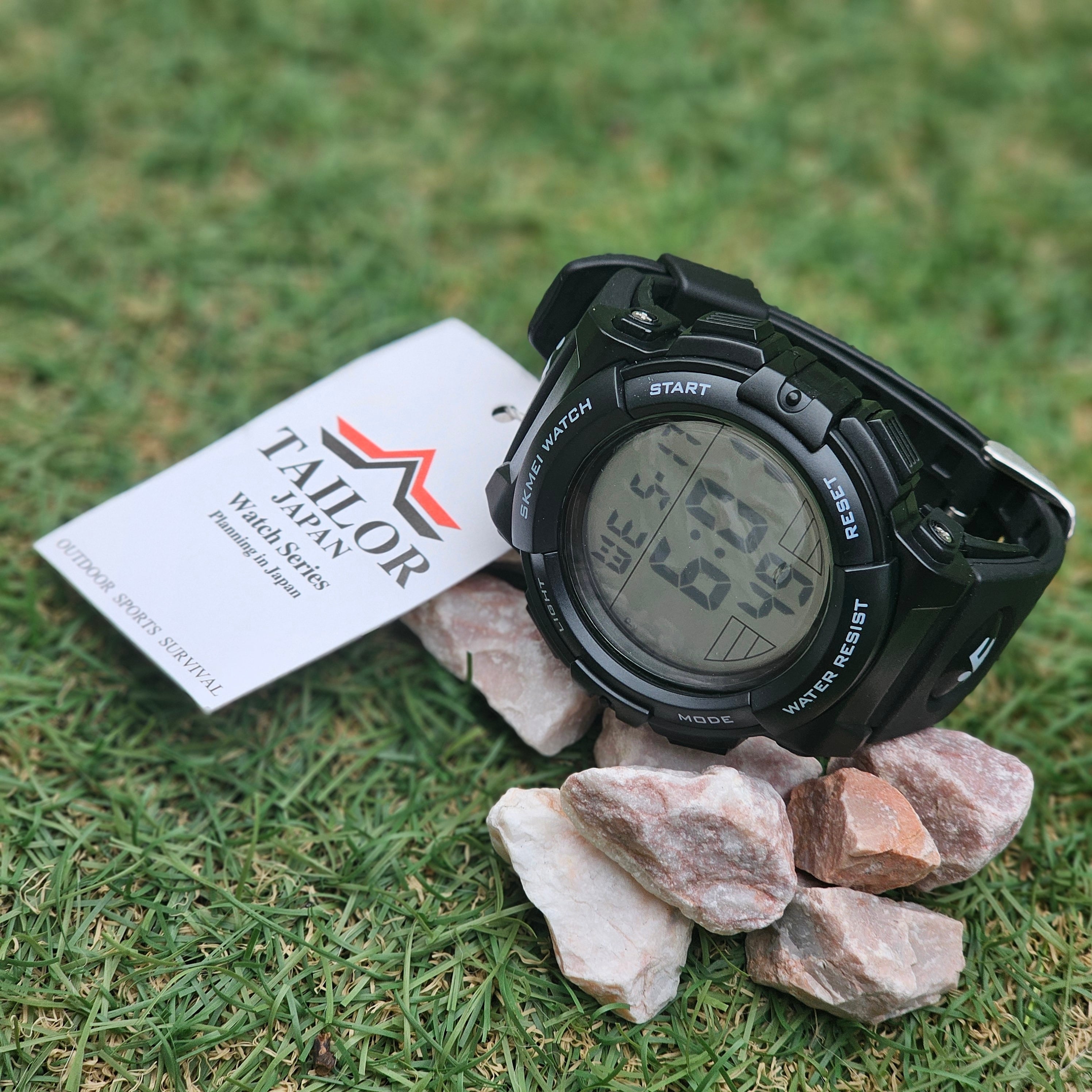 公式】TAILOR JAPAN デジタル腕時計① スポーツウォッチ 光る 腕時計