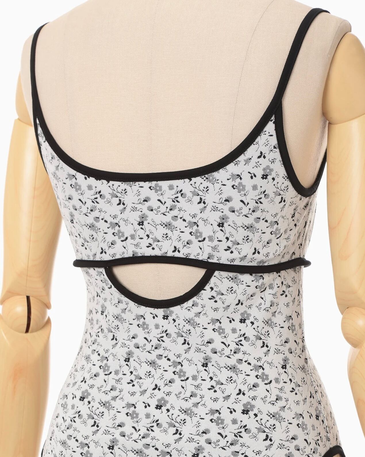 Mame Kurogouchi】Floral Jacquard Fraise Stitch Camisole Top