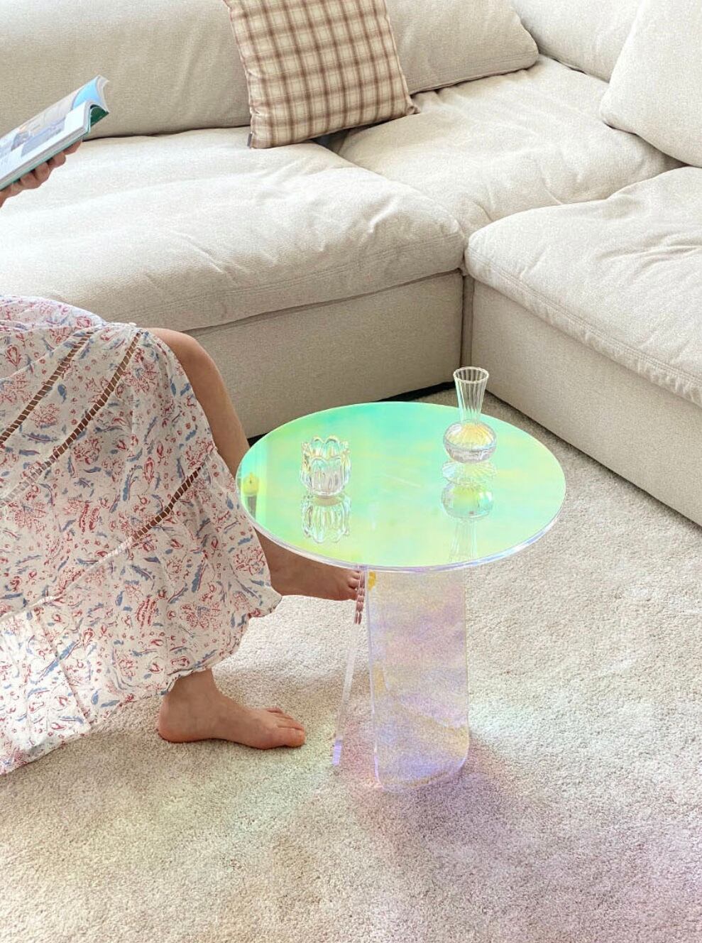 aurora acrylic side table / オーロラ サイドテーブル ホログラム 棚