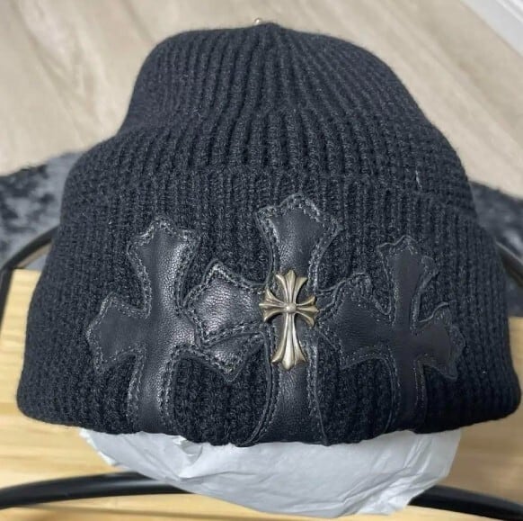 CHROME HEARTS クロムハーツ カシミア セメタリー クロスパッチ ニット