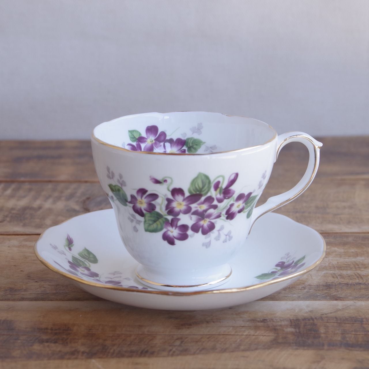 ダッチェス ビオレッタ すみれ 花柄 コーヒーカップ ソーサー Duchess