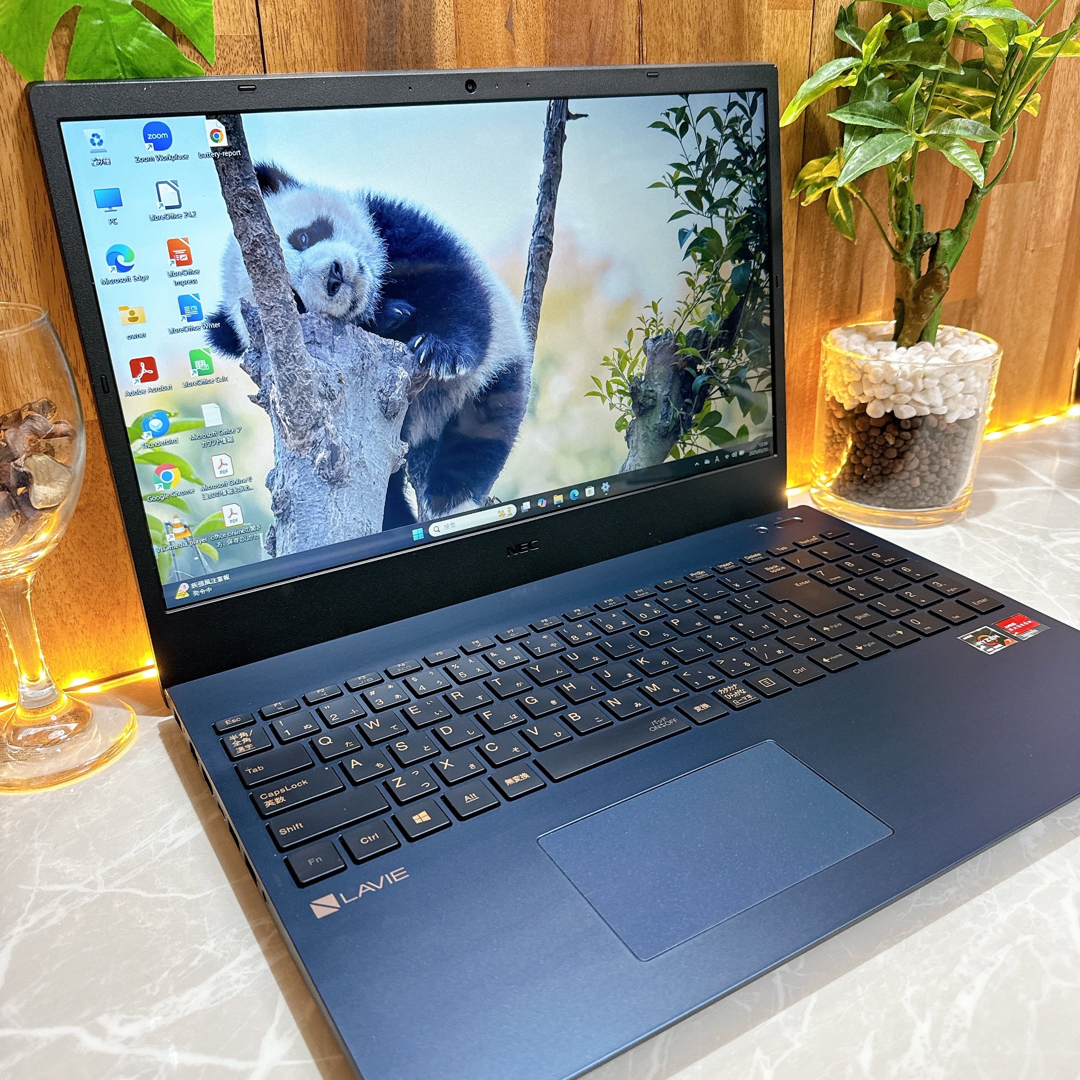 高性能/ NEC LAVIE N15/ Ryzen 7 4700U/SSD256GB/メモリ8GB/人気ノート