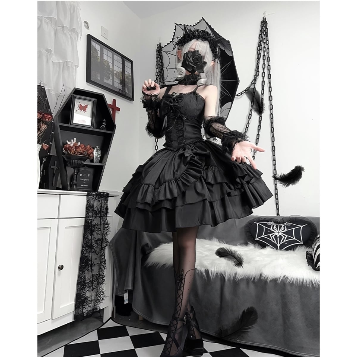 地雷系 ゴシック ドレス 甘辛MIX ダークファッション ネックストラップ