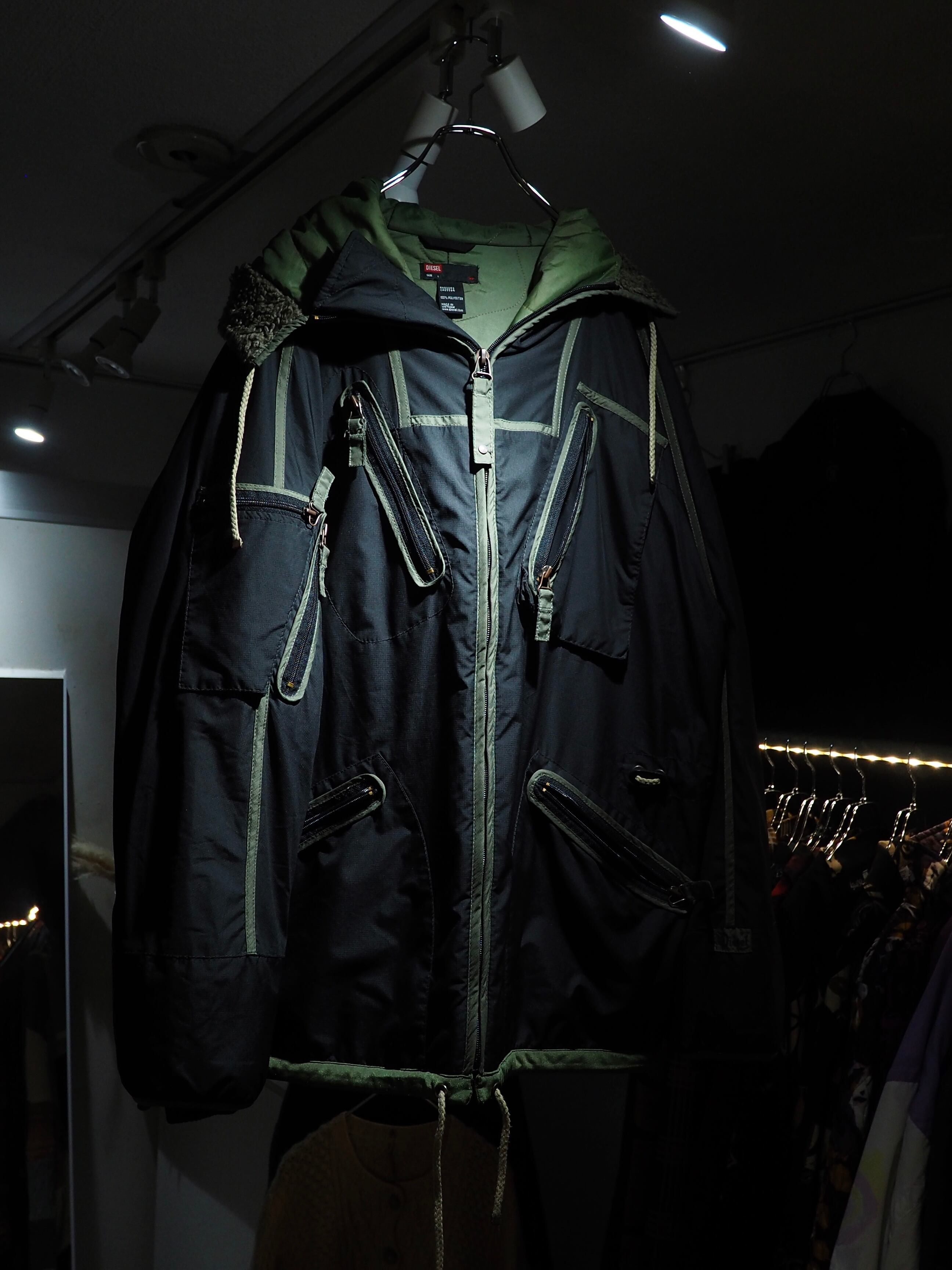 2000s ” Diesel ” Diagonal line × zip Design full zip vintage