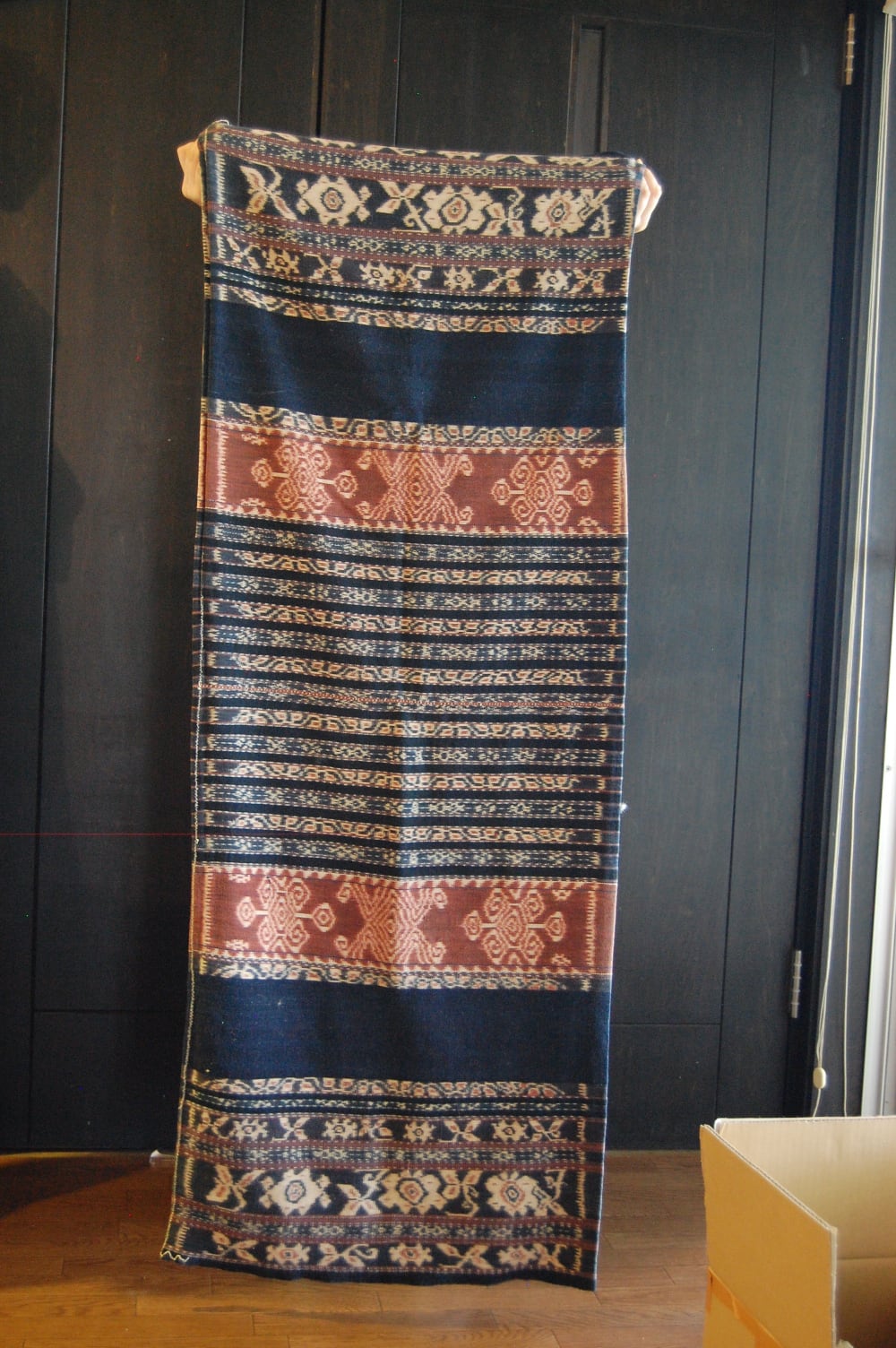 インドネシア】手織りのサロン（イカット）【ヴィンテージ】 | dish up