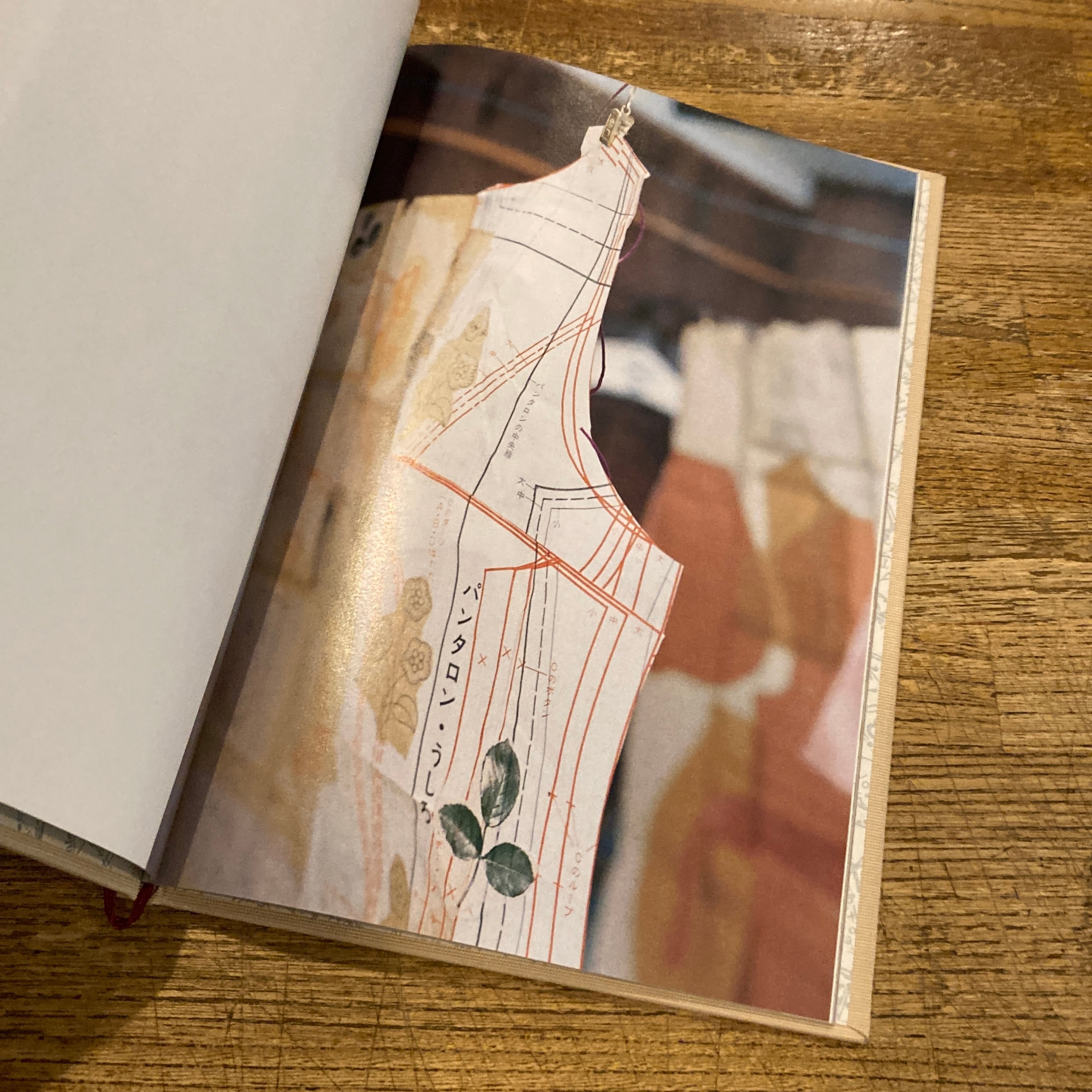 クララ洋裁研究所 / 立花文穂 | 百年