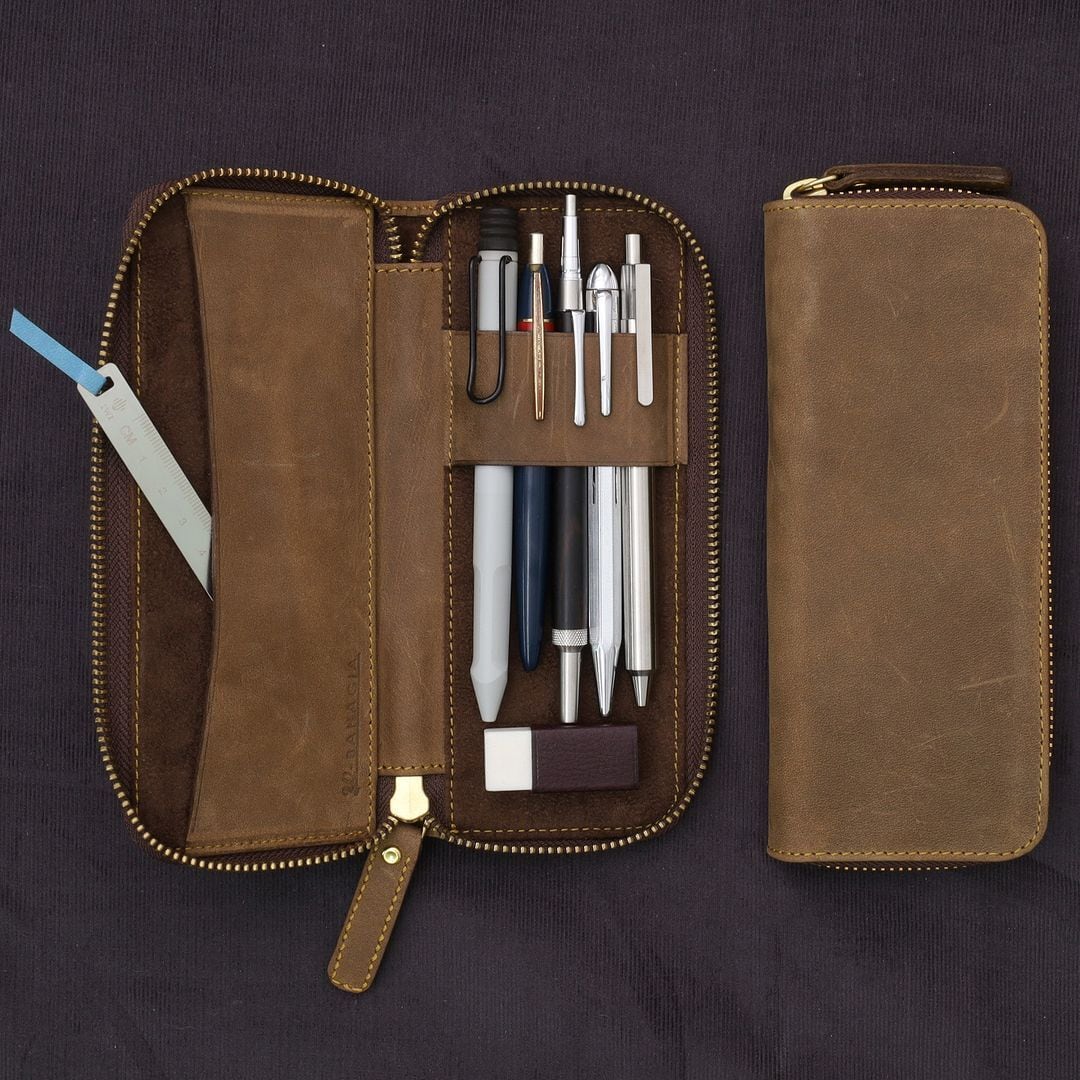 Bahagia & craft/バハギア】ラコンパクトラウンドジップ型ペンケース