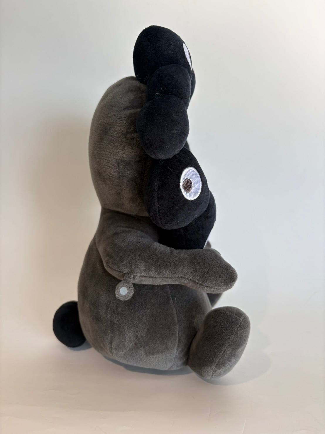 第2次受注】EXPO2025 ミャクミャク お手玉風ぬいぐるみ(M) 黒