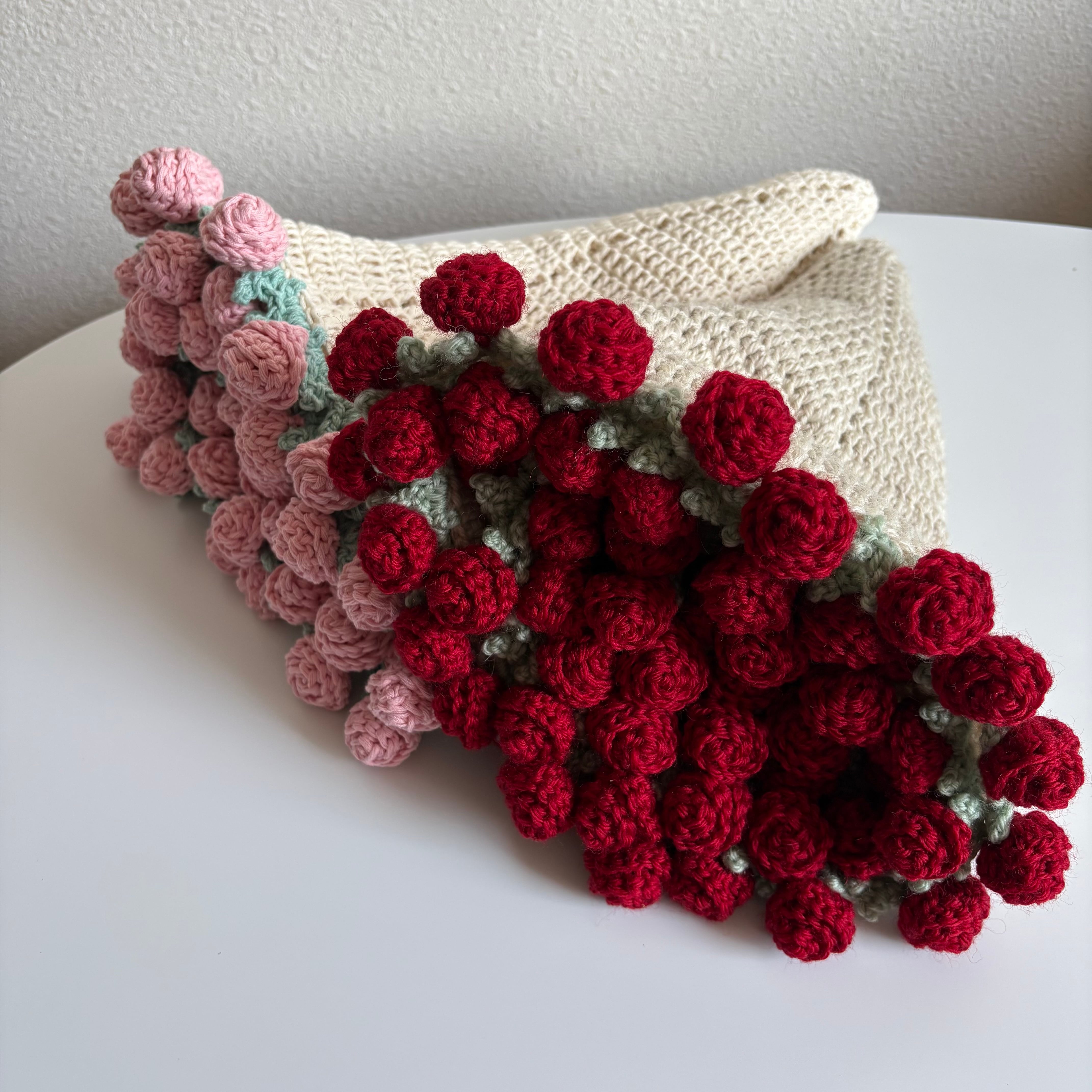 バラのブーケブランケット | TSUMUGI かぎ針編み