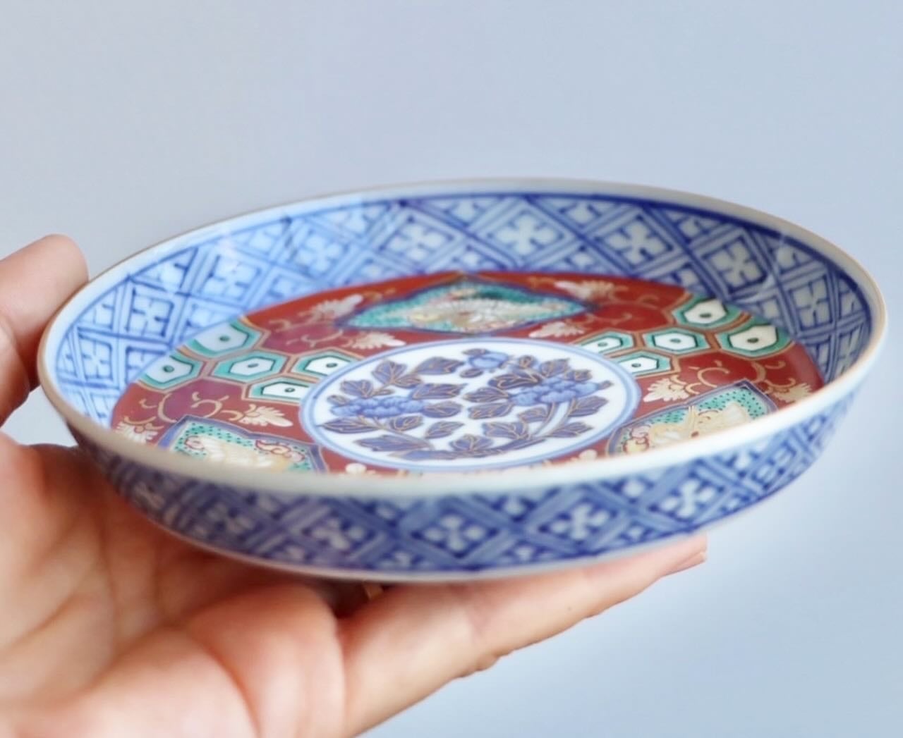 大聖寺伊万里 色絵 鶴亀甲文 小皿 | (有)新原美術