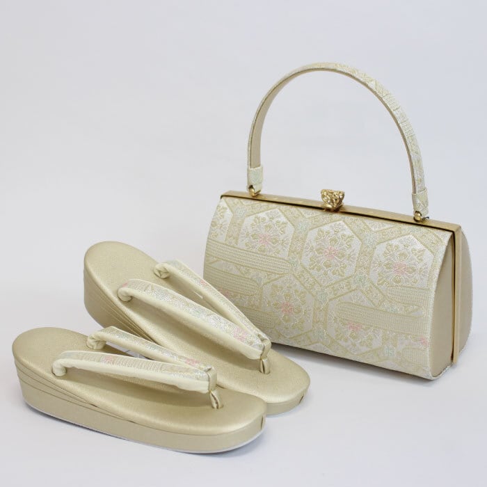 沙織 草履バッグセット Mサイズ 新品 礼装用 着物 履物 黒留袖 訪問着