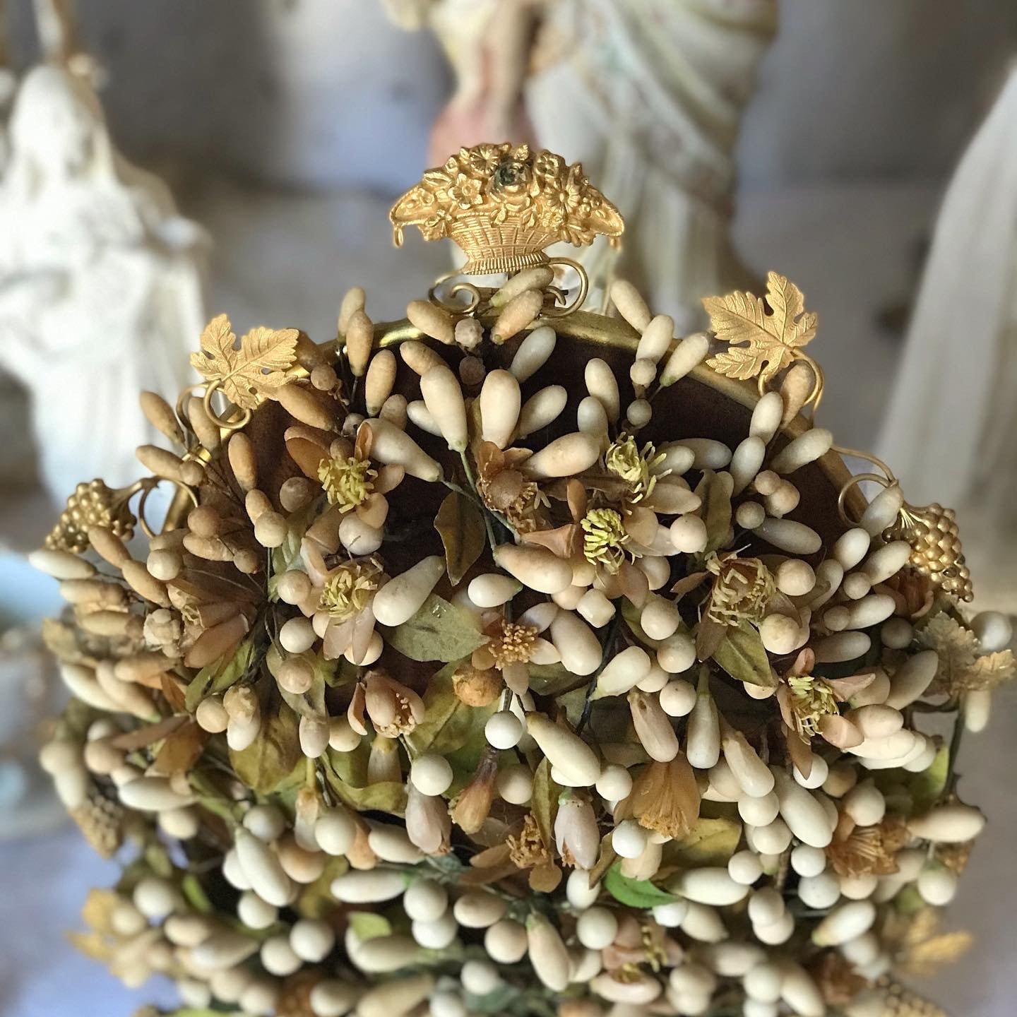 グローブドマリエ ワックスフラワー アンティークウエディングオブジェ