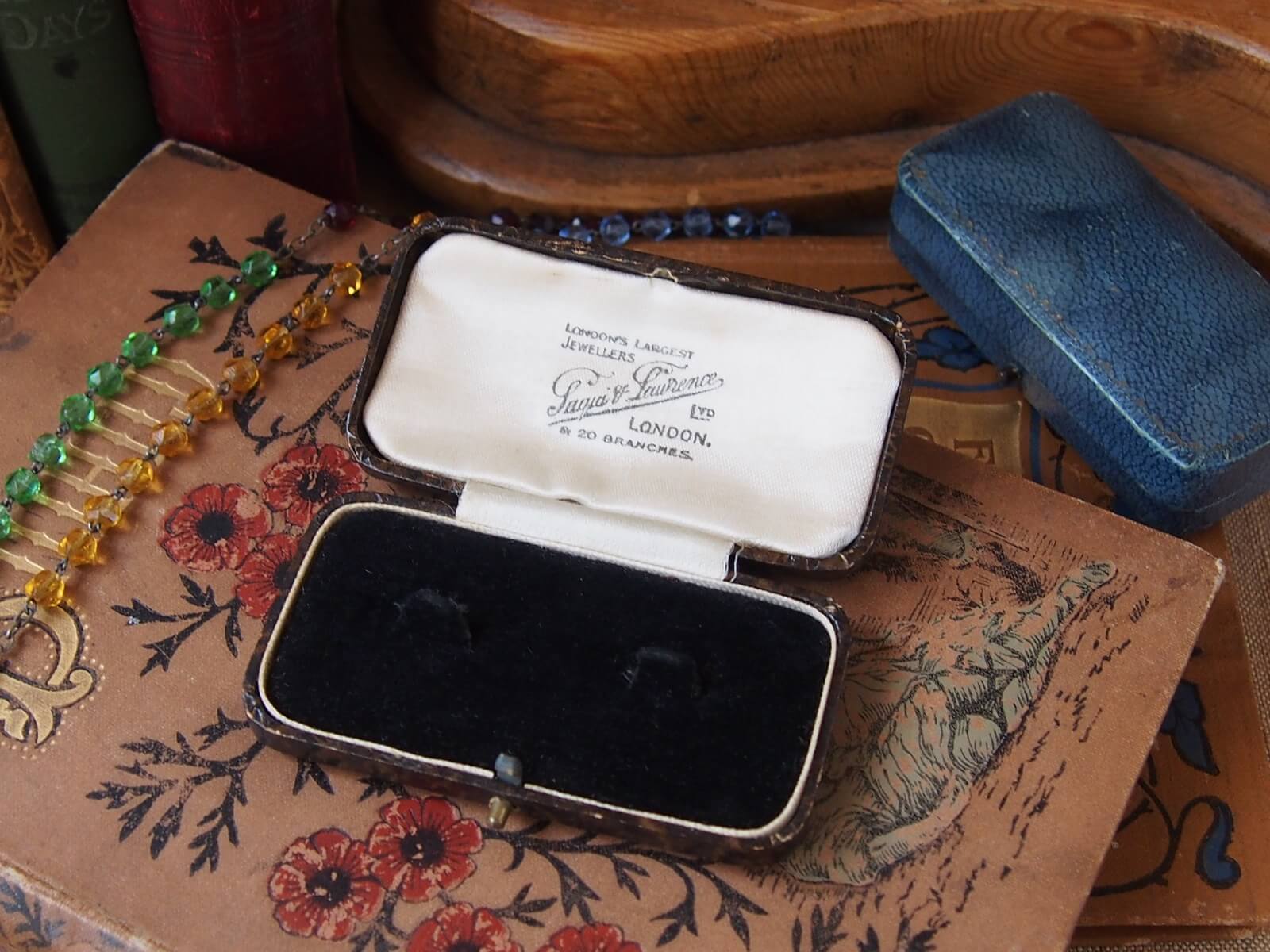 イギリスアンティーク ジュエリーケース アクセサリーケース | Bonny Bee