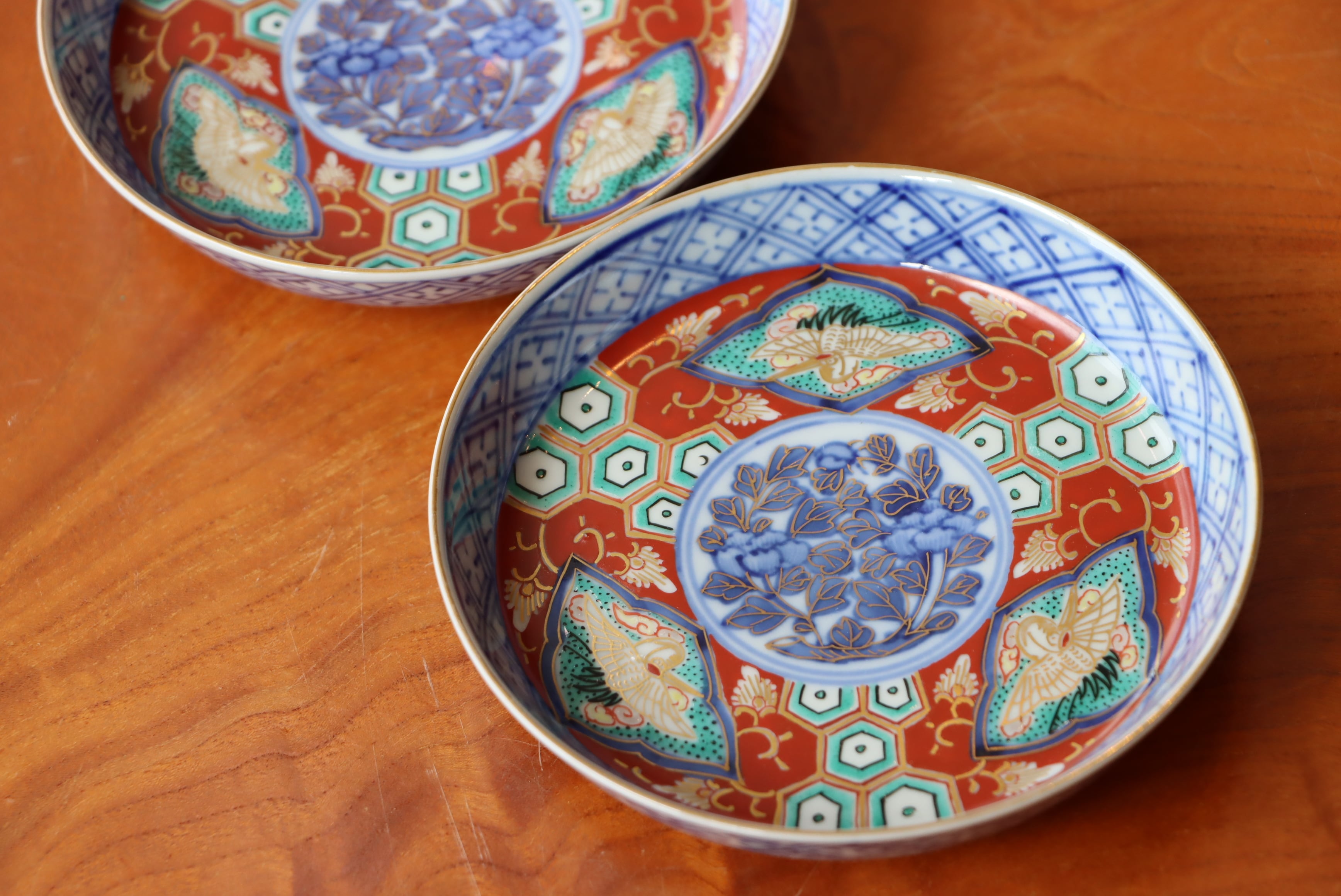 大聖寺伊万里 色絵 鶴亀甲文 小皿 | (有)新原美術