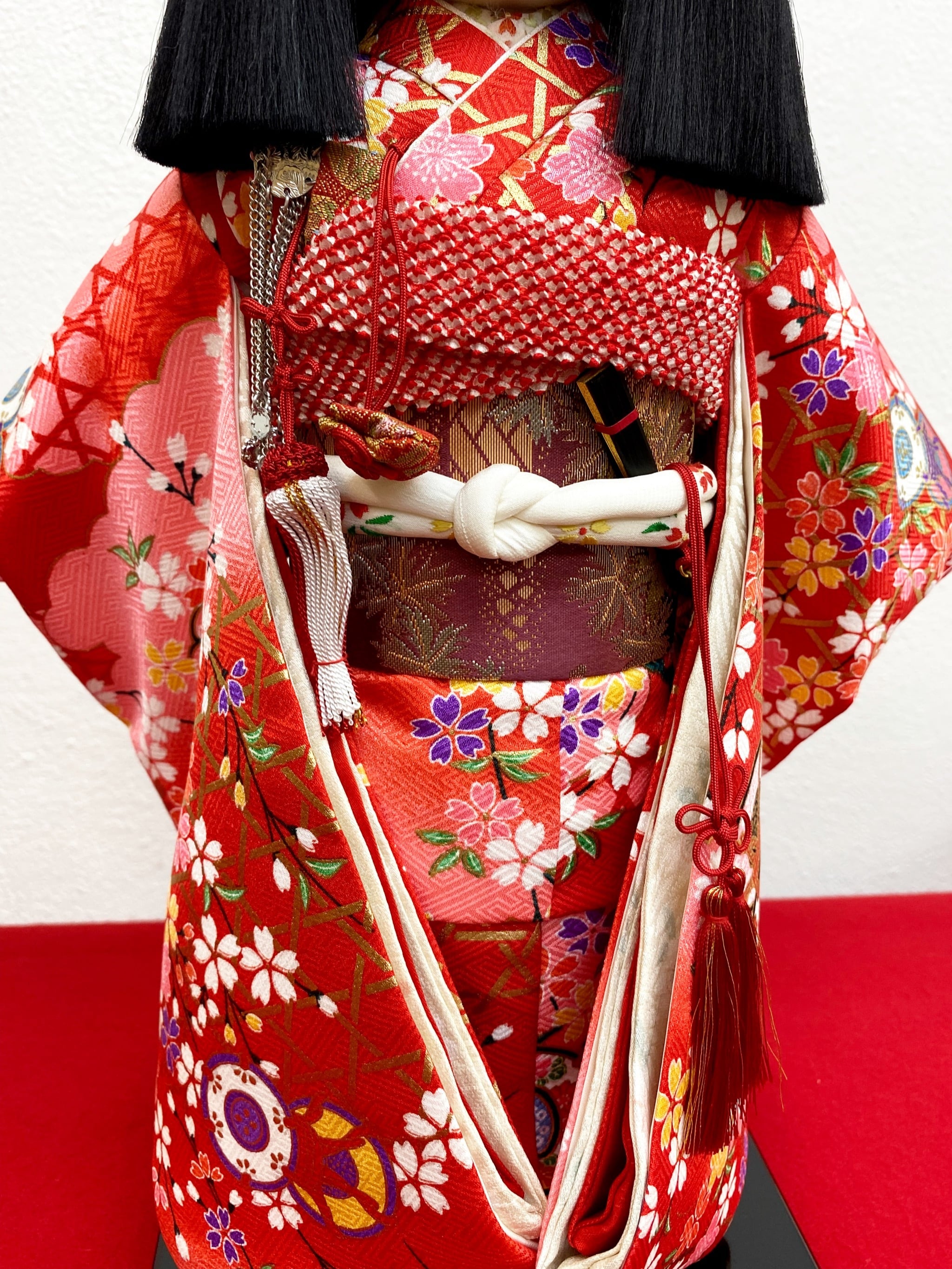 12号 市松人形 鼓に桜 元賀章介作 | 山本人形本店