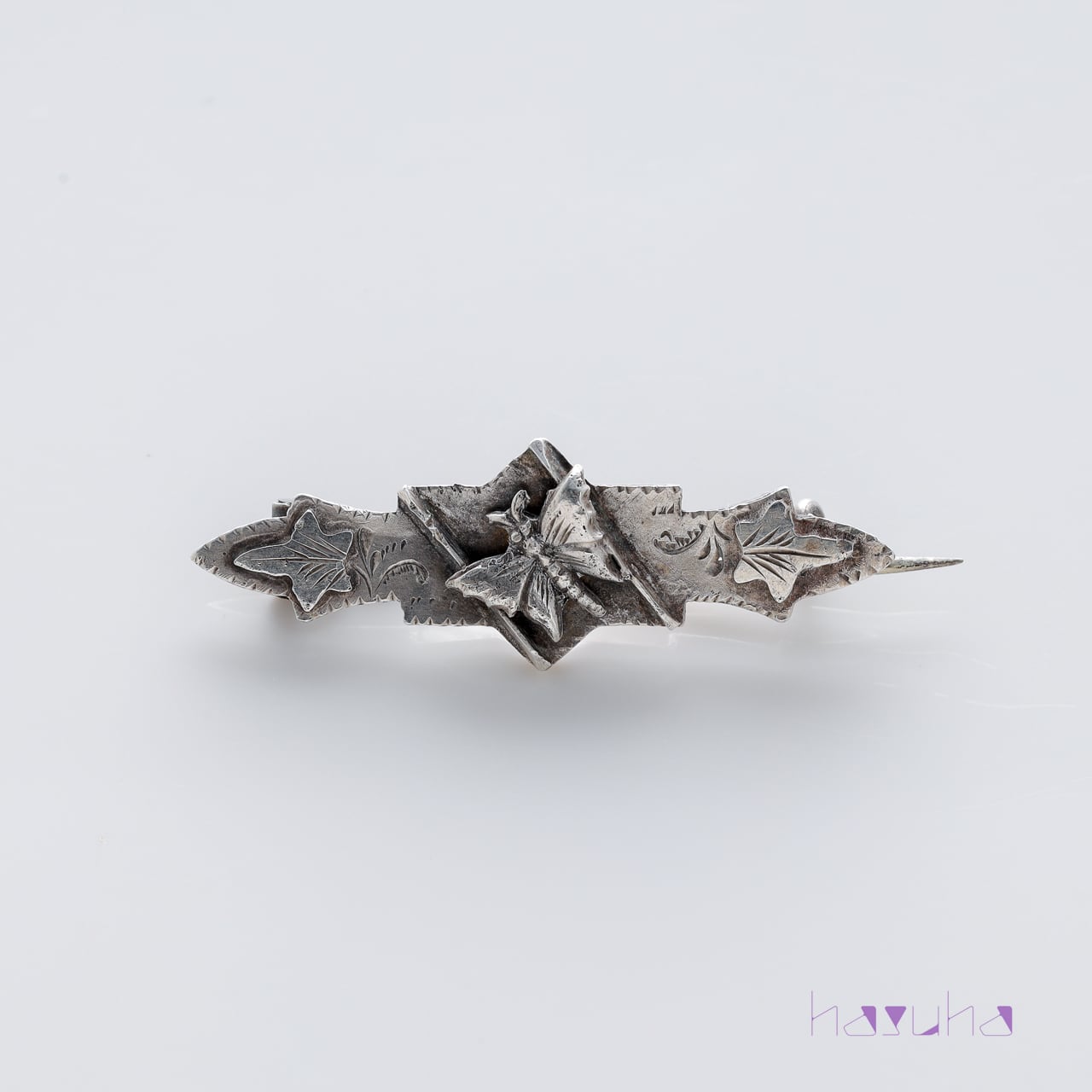 アンティーク 蝶 ぶどうの葉 ミズパ シルバーブローチ | ハスハ