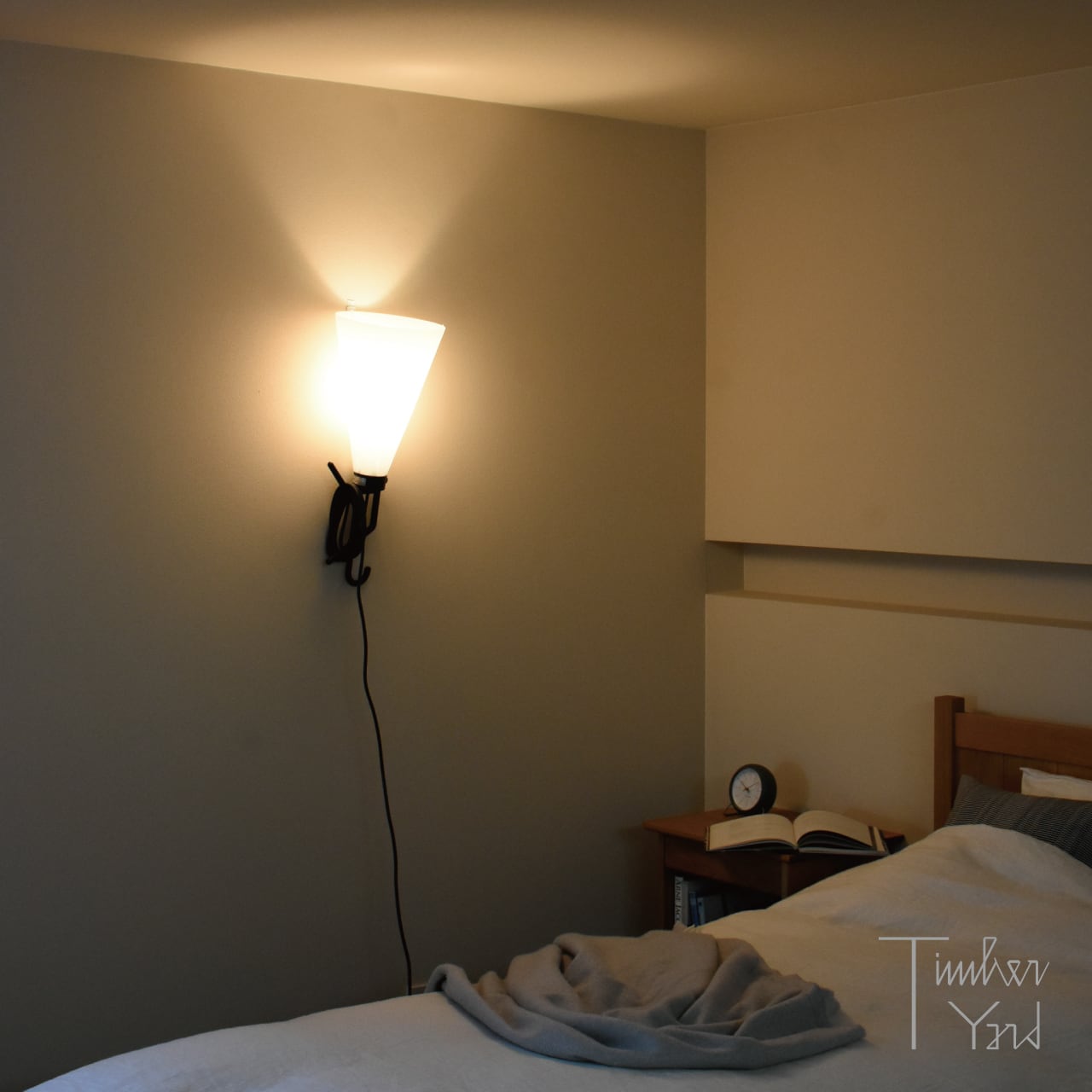 即納可】メイデイ / ブラック / MAYDAY / Black / FLOS（フロス