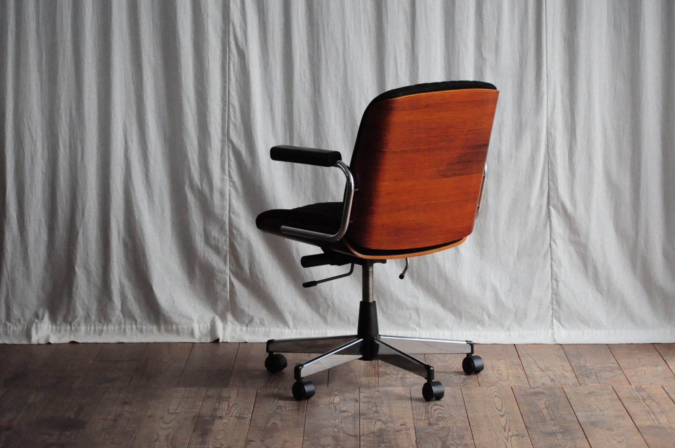 giroflex BRASA ジロフレックス ブラサ エグゼクティブチェア | sonota