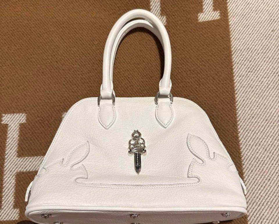 CHROME HEARTS クロムハーツ ダガー 白 バッグ ホワイト レザー