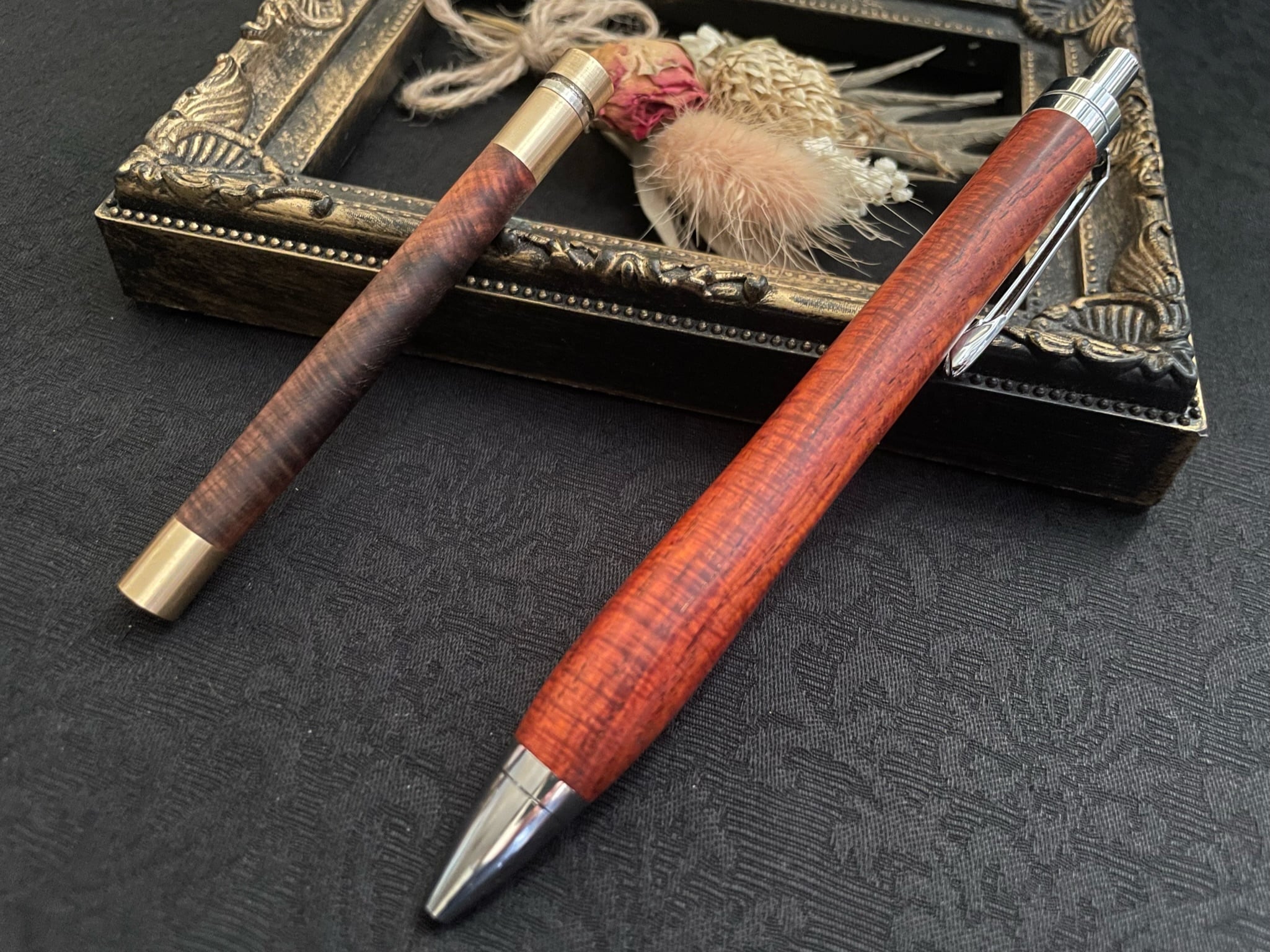 サイアミースローズ マイクロカーリー 木軸シャープペン&替芯ケース