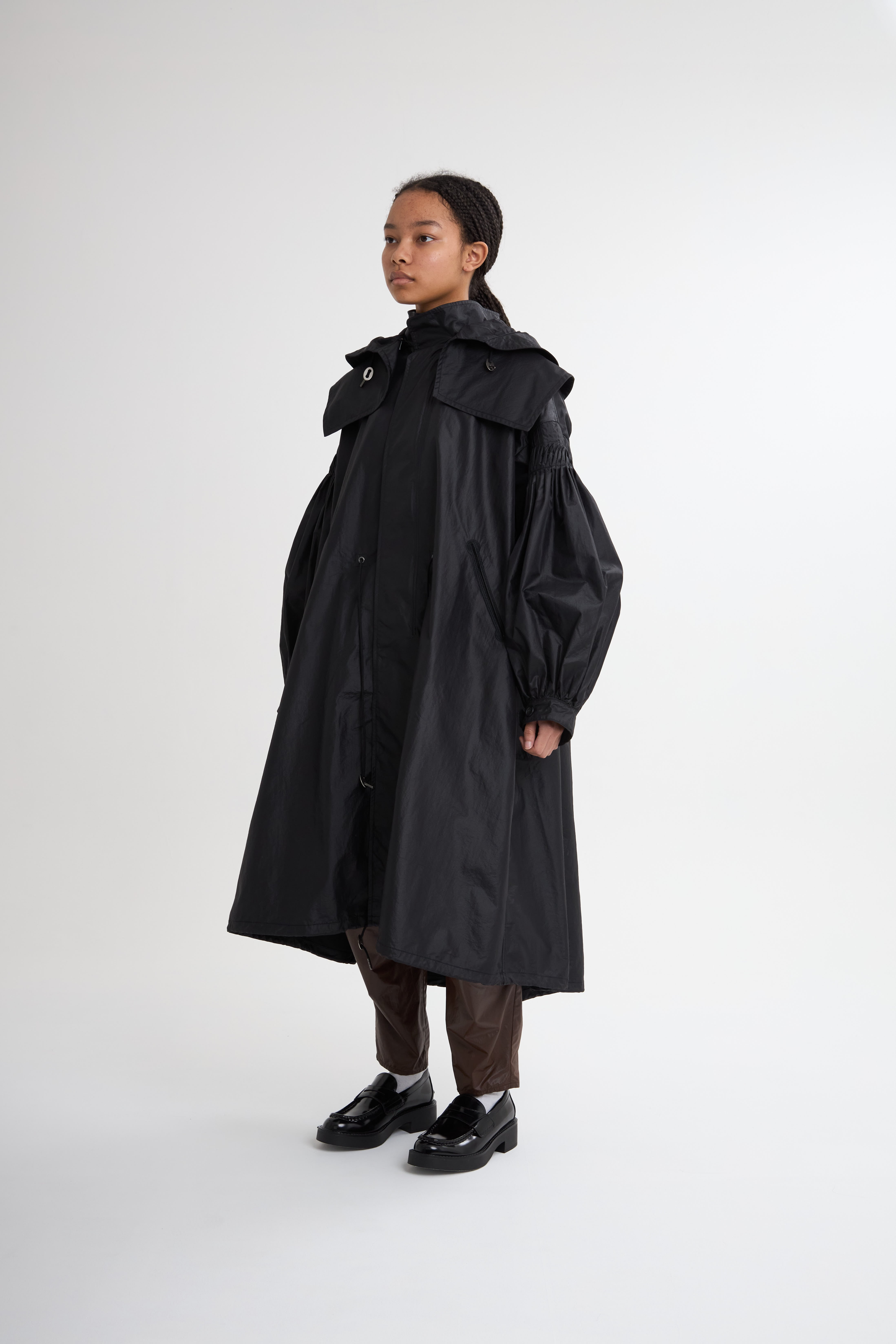 MEGMIURA 2WAY PIN TUCK LEATHER LIKE NYLON MODS COAT BLACK