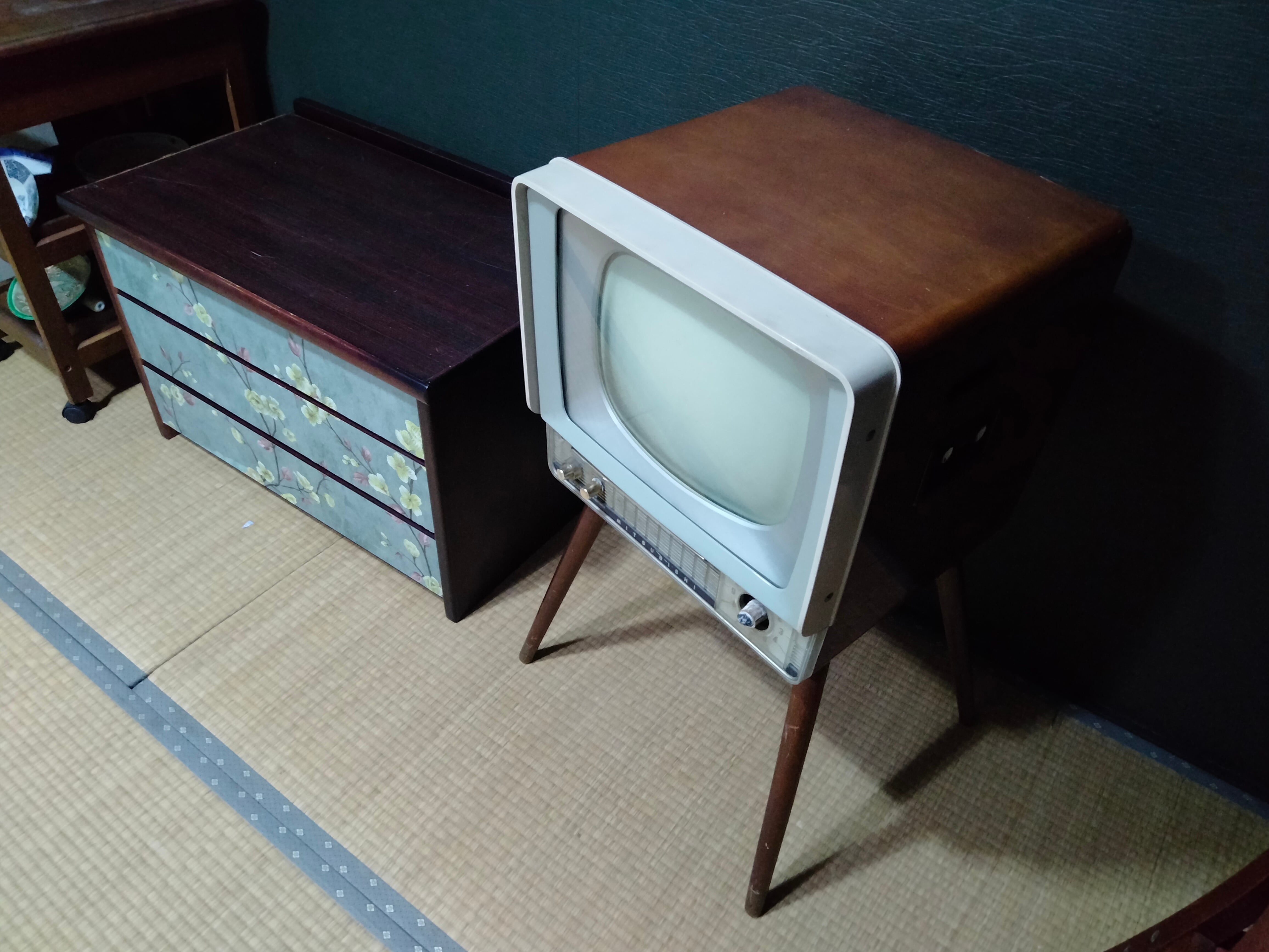 MITSUBISHI ブラウン管テレビ | ラジオ会館