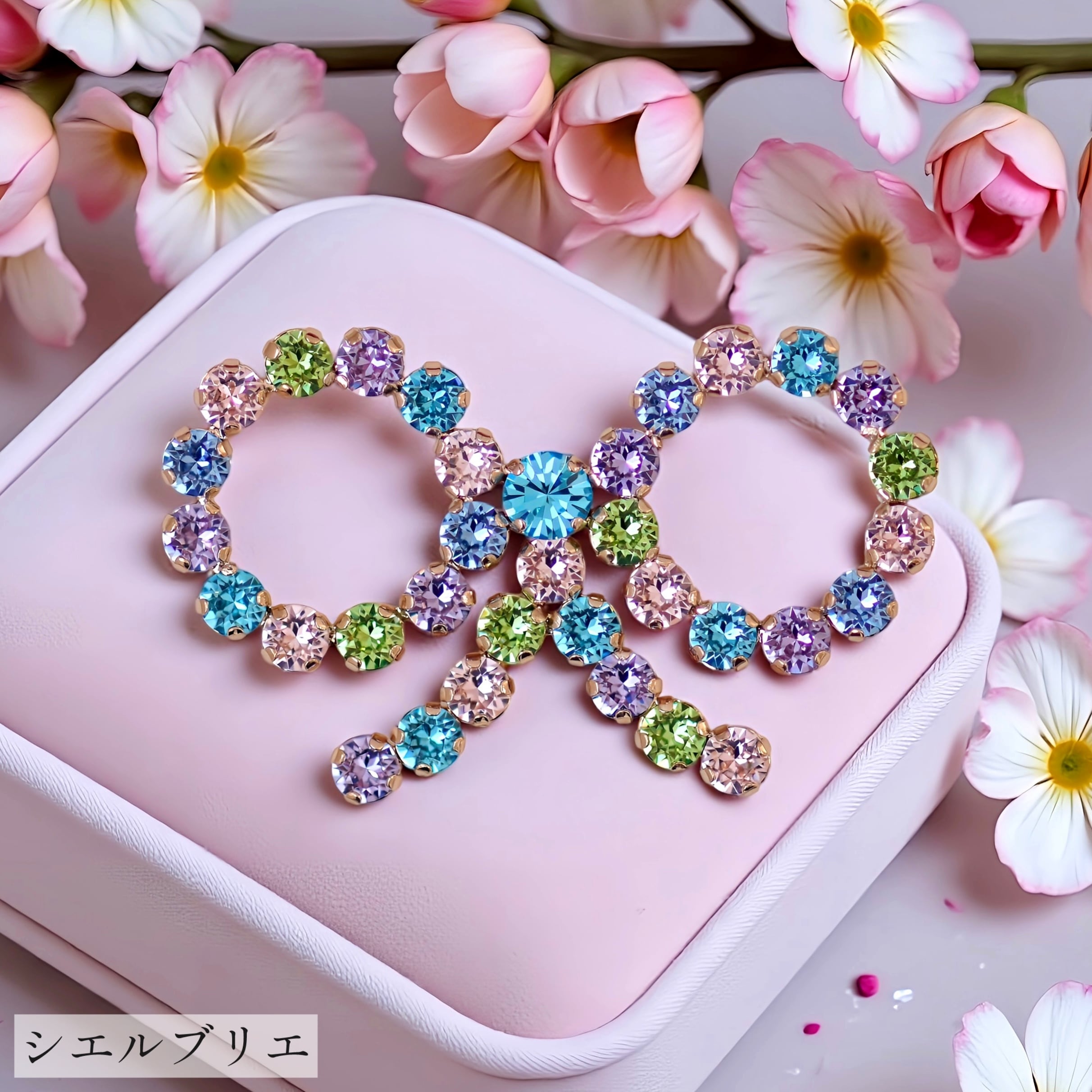 リボンブローチ マルチカラー | MAKI NUMOTO (マキ ヌモト