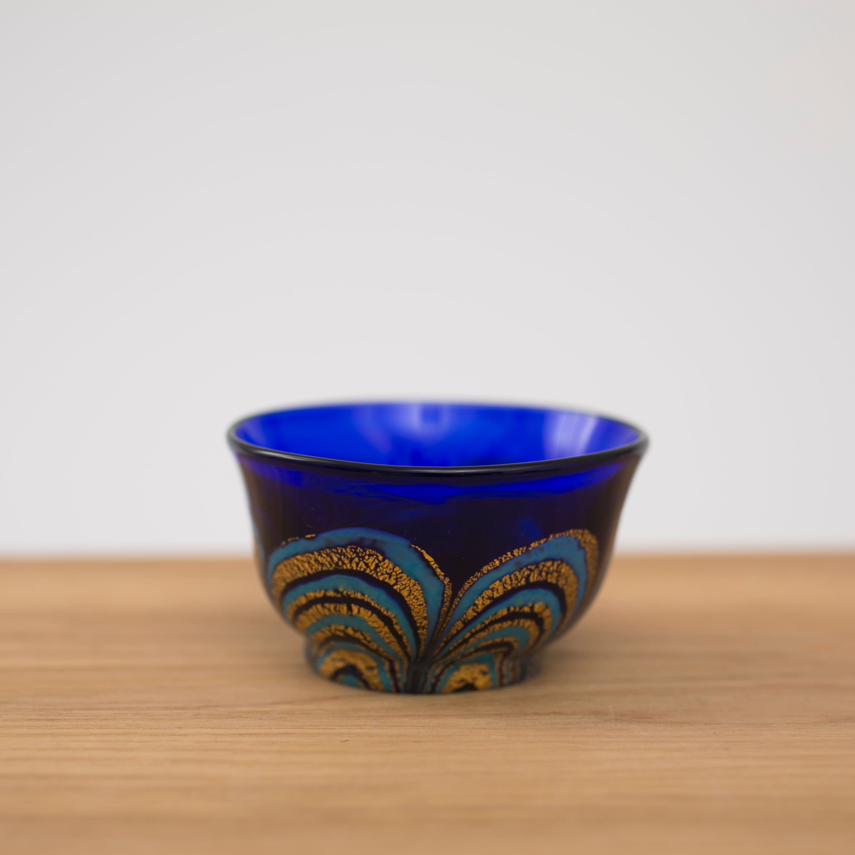 岩田久利 金彩 マーブル 青 紺 水色 硝子 ガラス 盃 猪口 酒器 ぐい呑