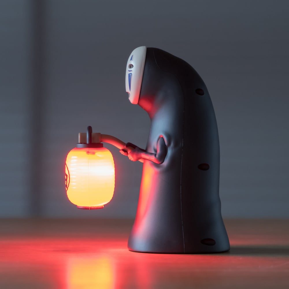 再入荷】千と千尋の神隠し カオナシ提灯センサーライト（9359） | す