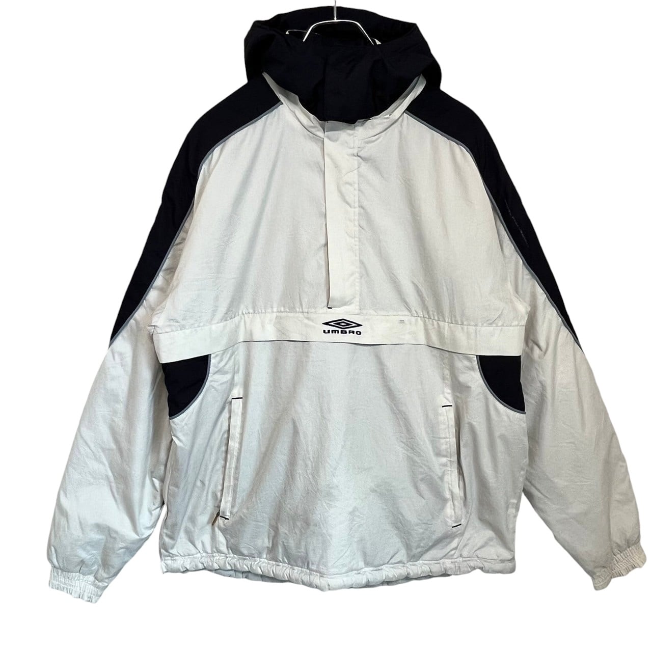 56107398719cd17bdd342fbe22234a