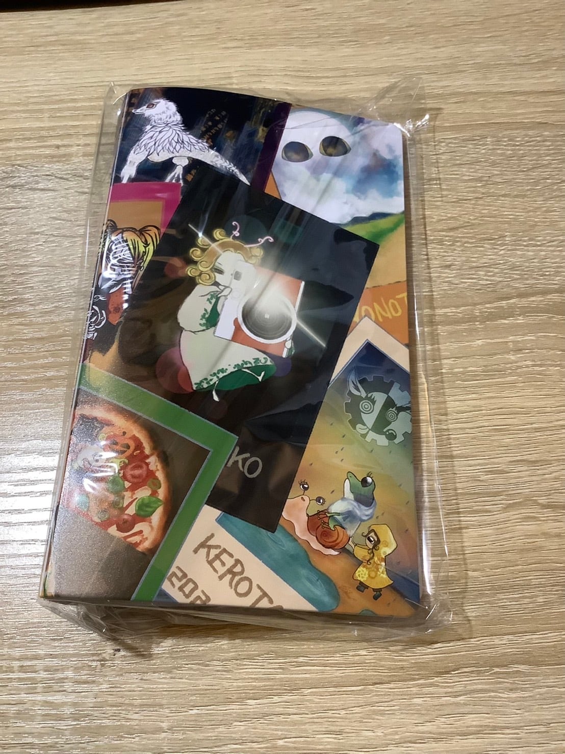 ミニチェキの保管に！ コンセプトアートデザイン「チェキアルバム