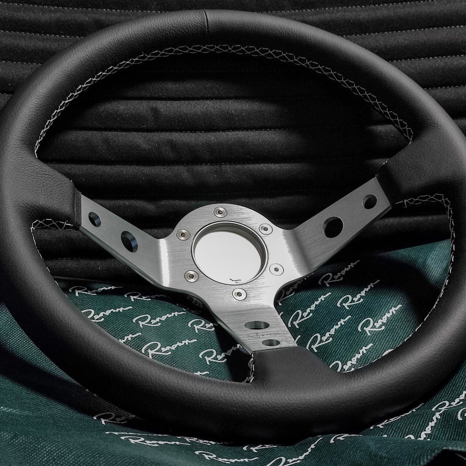 廃番】ステップホーンボタン（MOMO用） | NAモータース