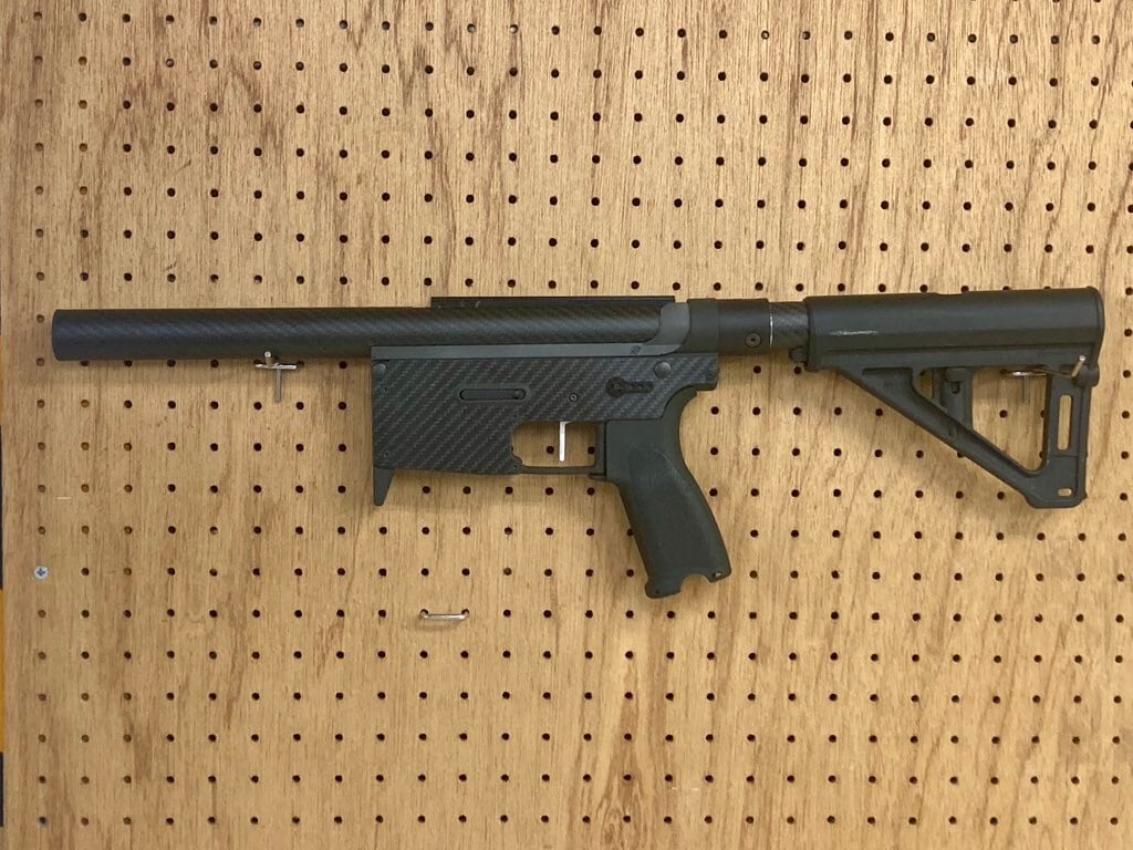 高剛性・命中精度向上・軽量化】ハンドガード一体型カーボンアッパー