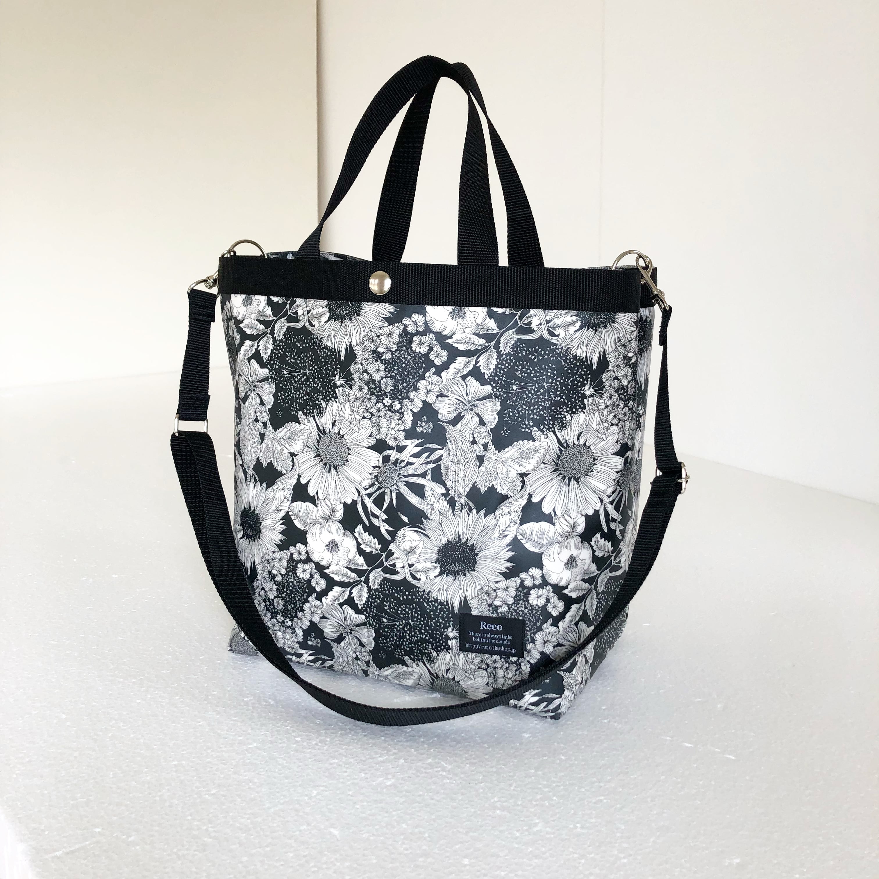 トートバッグ M リバティ ラミネート スウィムダンクレア ブラック