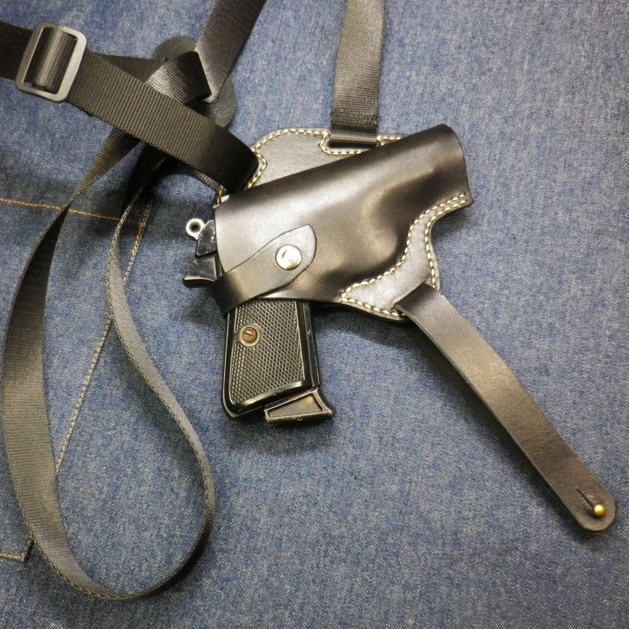 本革製ワルサーPPK/s用ショルダーホルスター | JTGS（ガンホルスターの