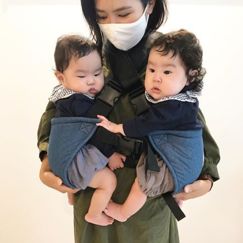アンジュモ 双子用抱っこ紐 (コットン) | アンジュモ