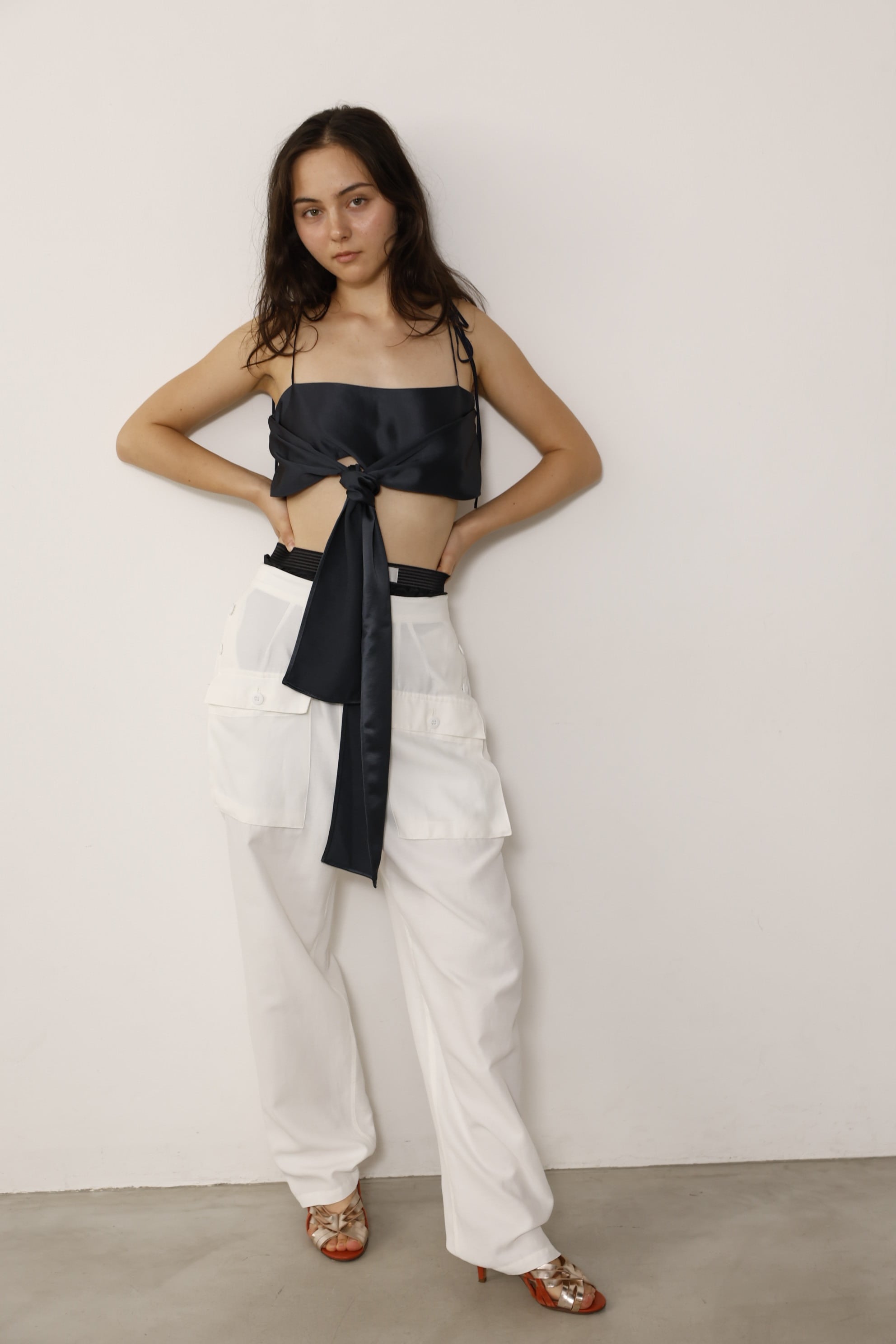 タイブラトップ | ANNIK