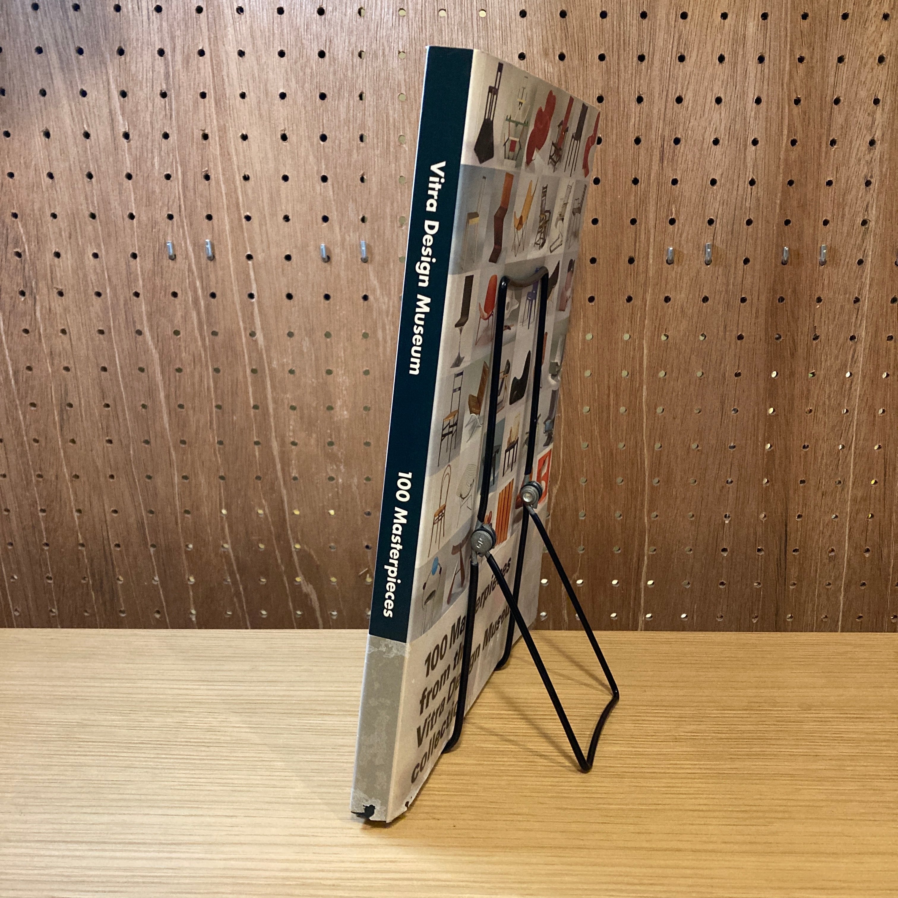 100 Masterpieces from the Vitra Design Museum Collection | 百年