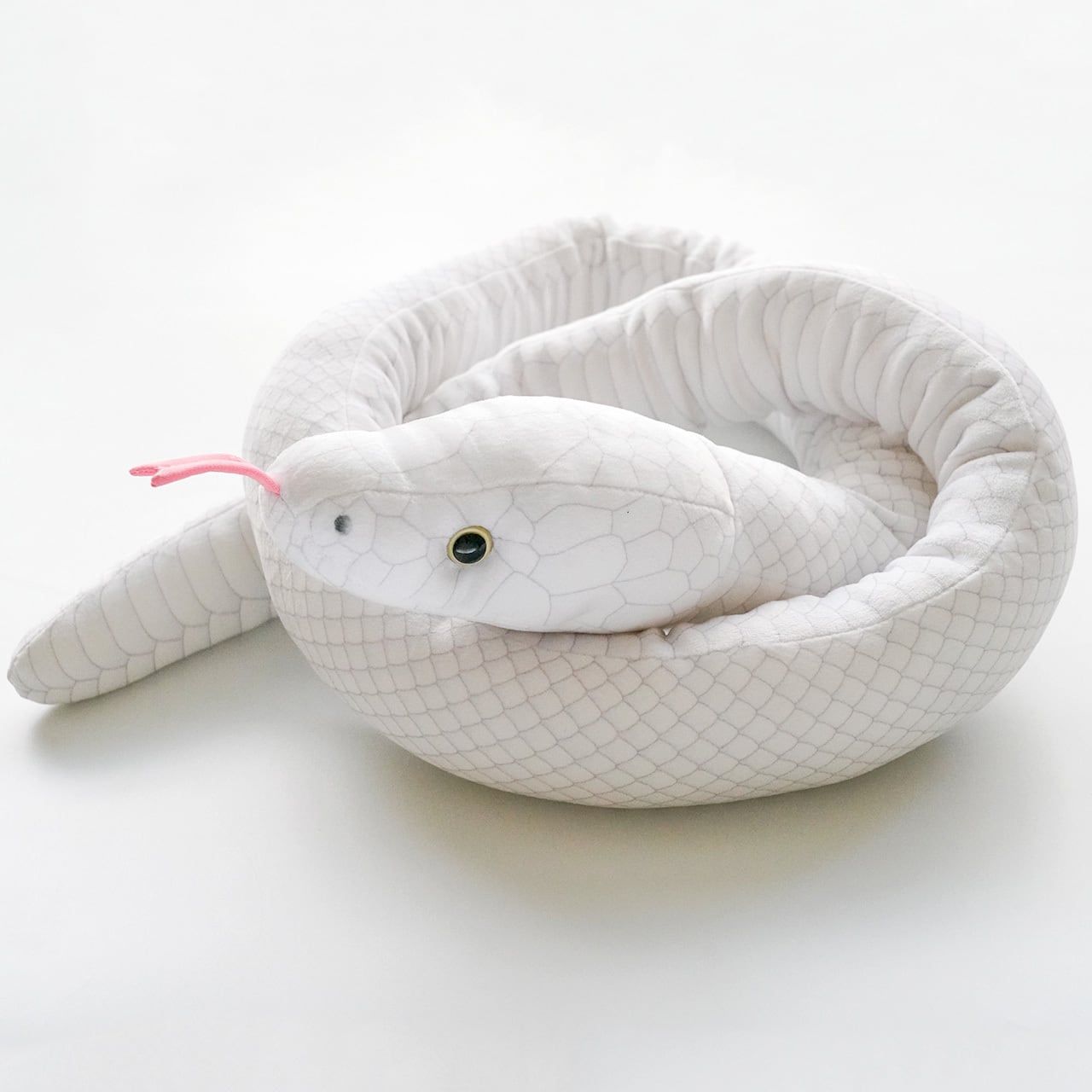 ヘビ ぬいぐるみ シロヘビ リューシズム | 富士サファリパーク