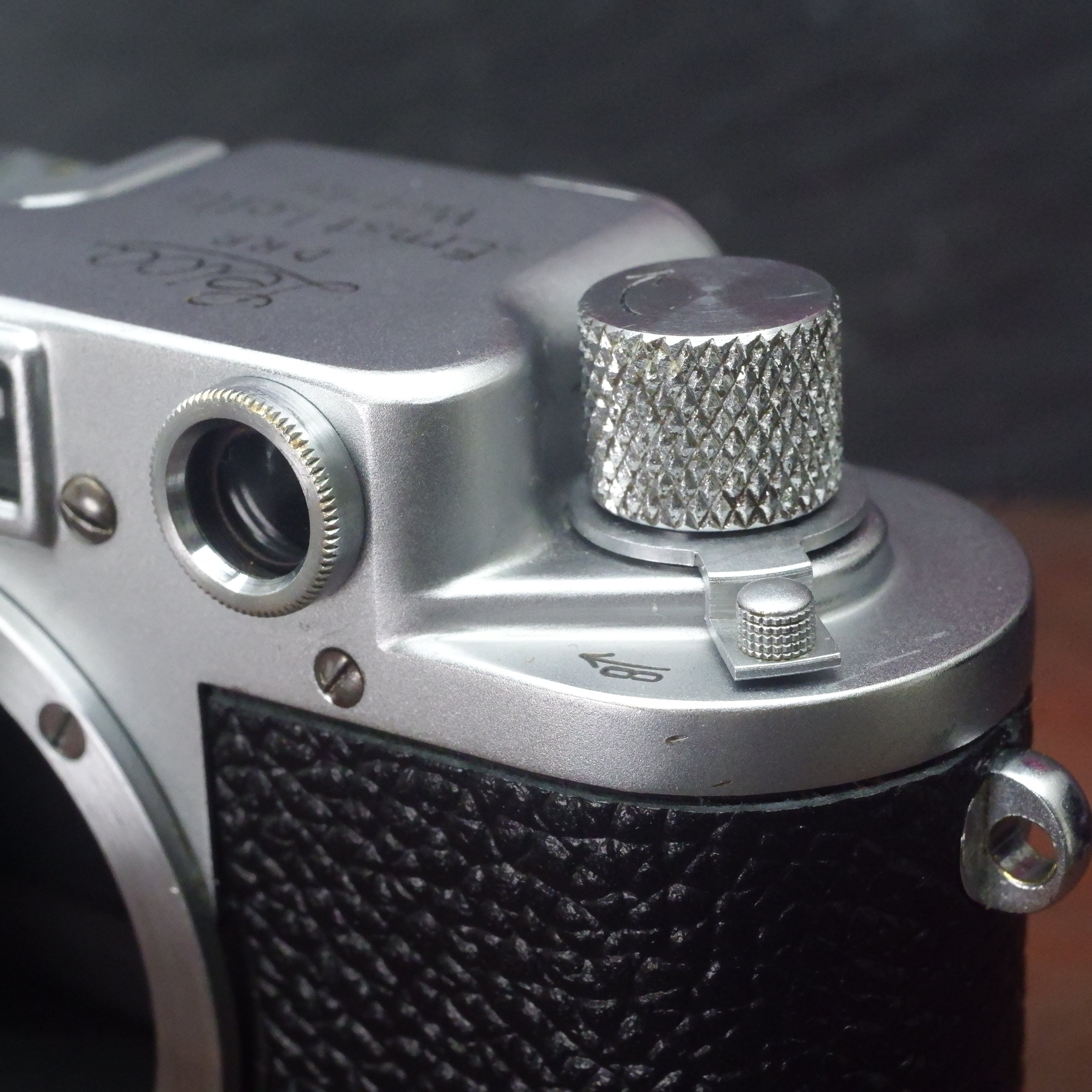 戦中ライカ！ 寒冷地仕様のベアリング内蔵モデル！バルナックライカ