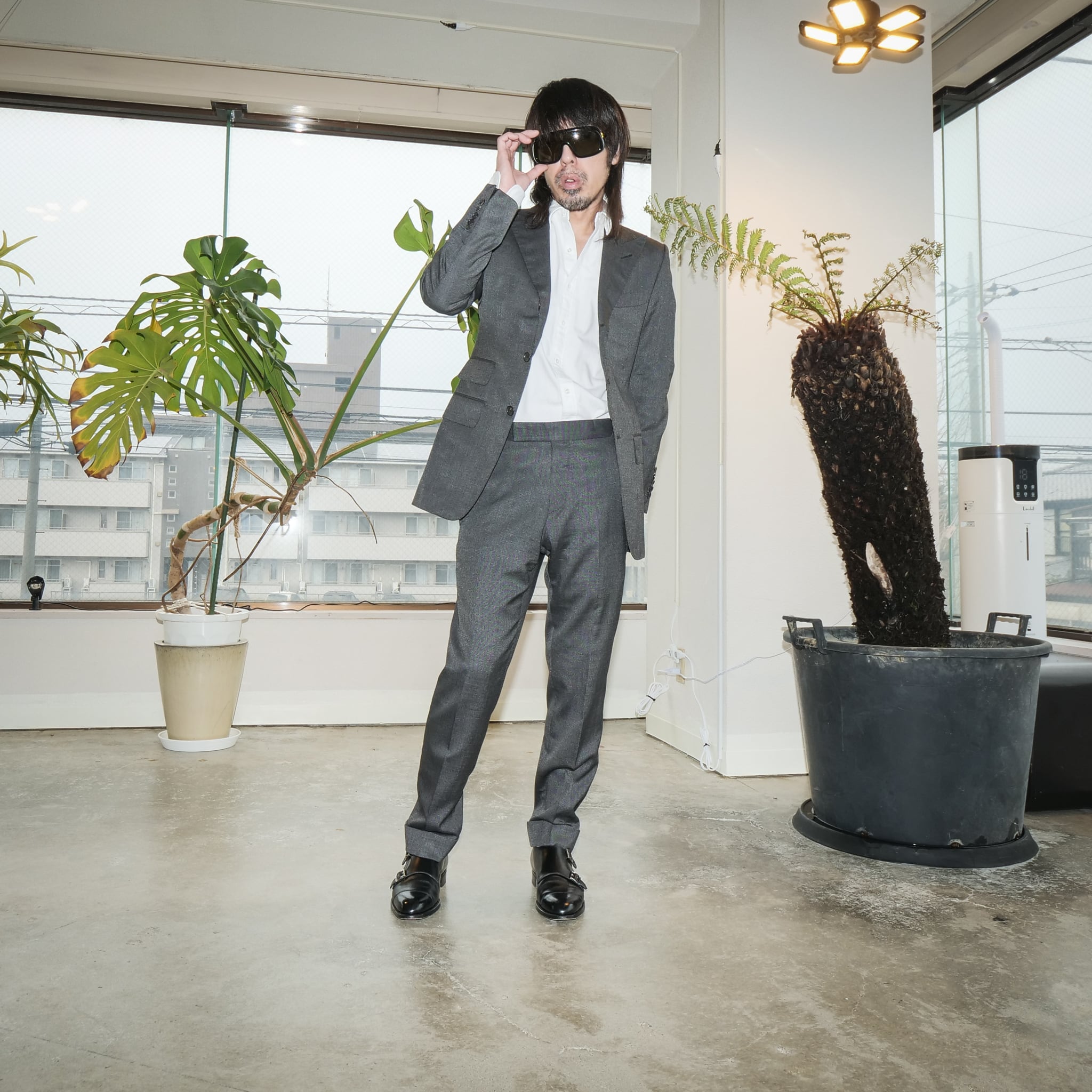 TOM FORD トムフォード ウィンザー スーツ サイズ44 | 3RD[i]VISION