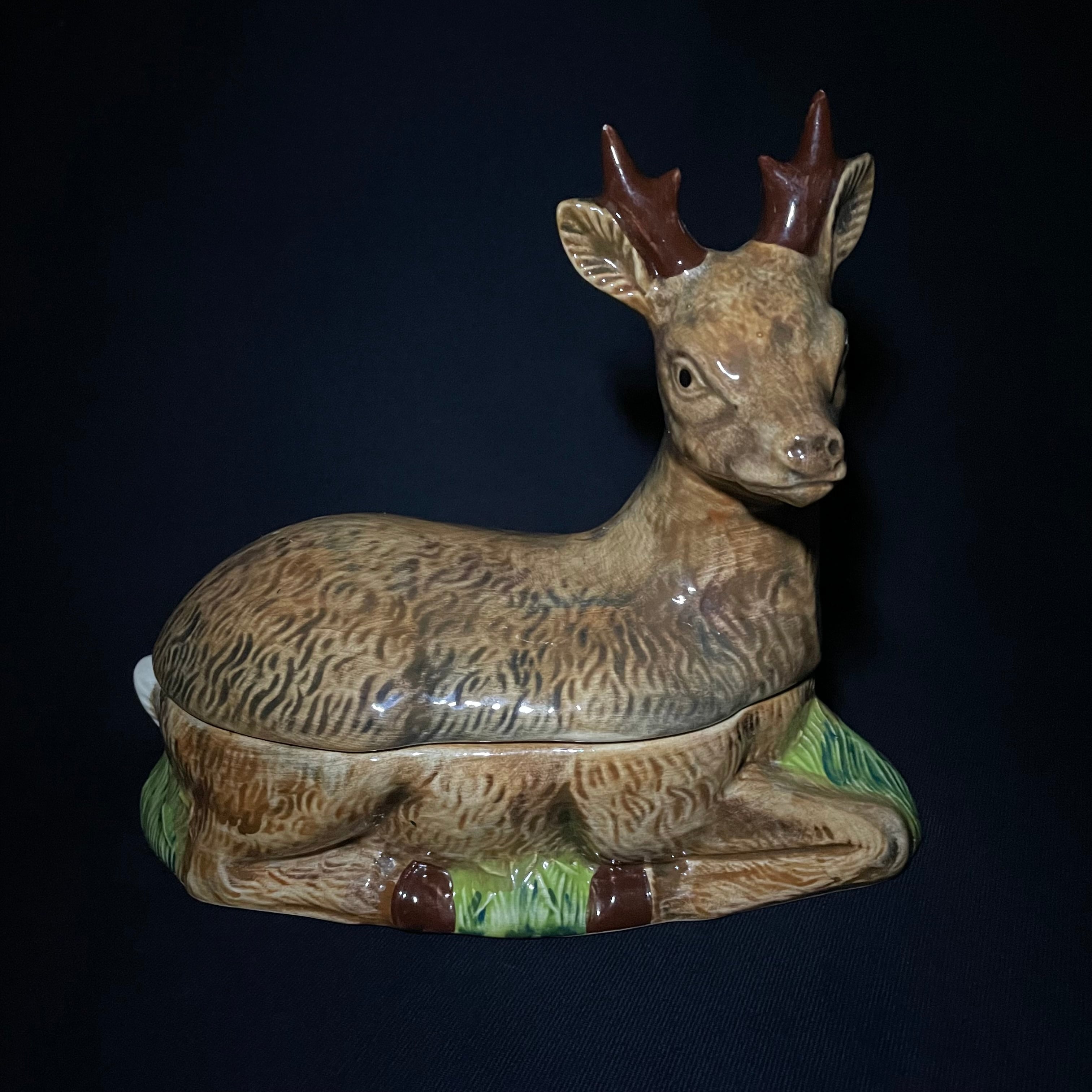 Terrine de Michel Caugant ,Cerf en céramique/ミシェルコーガン