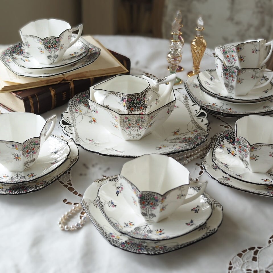 み*ゆ様 【値下げ】イギリス アンティーク食器2セット、SHELLEYの商品